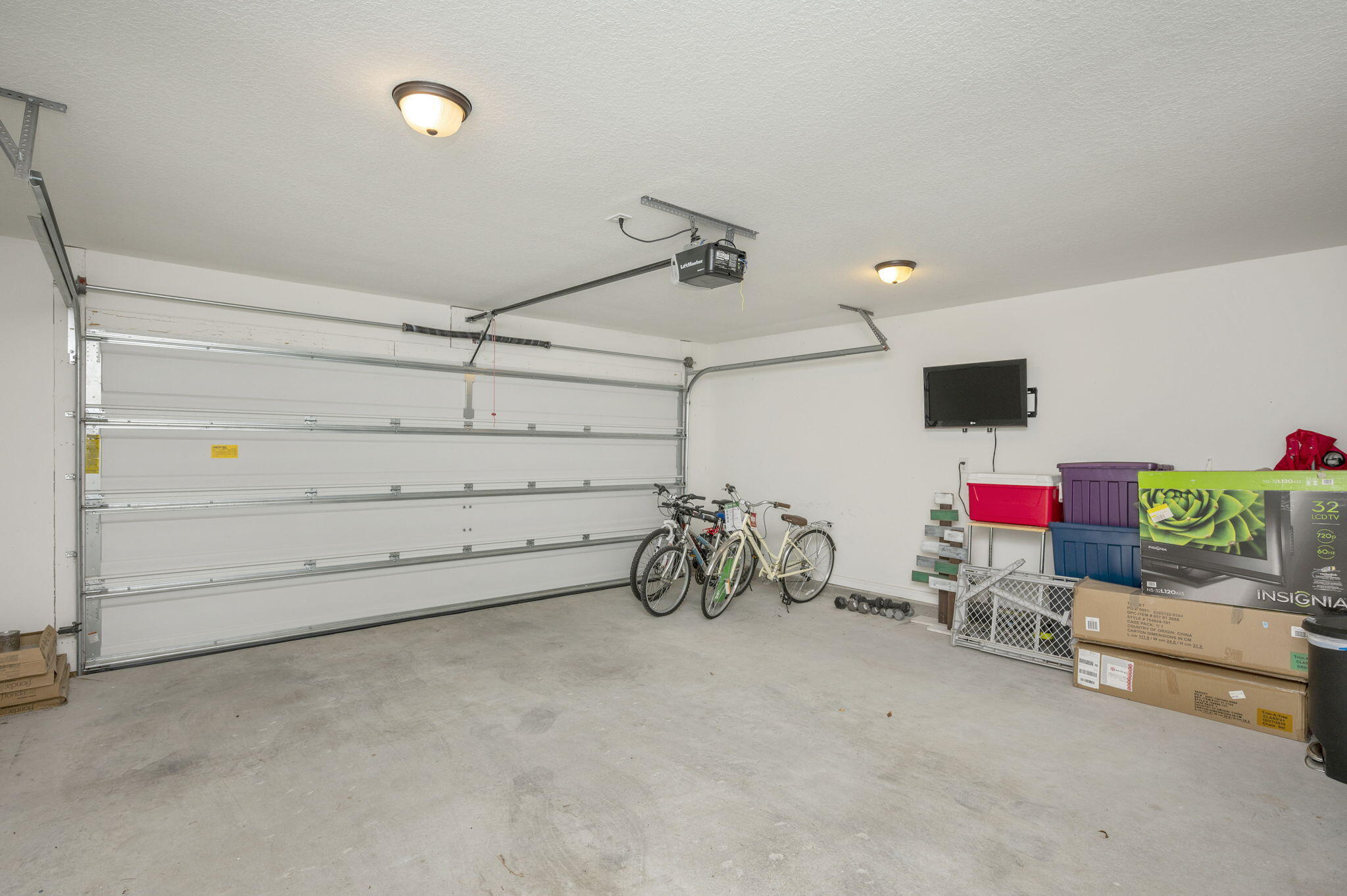 STILLWELL ESTATES - Residential