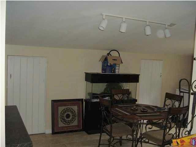 VESTA HEIGHTS 1ST ADDN - Residential