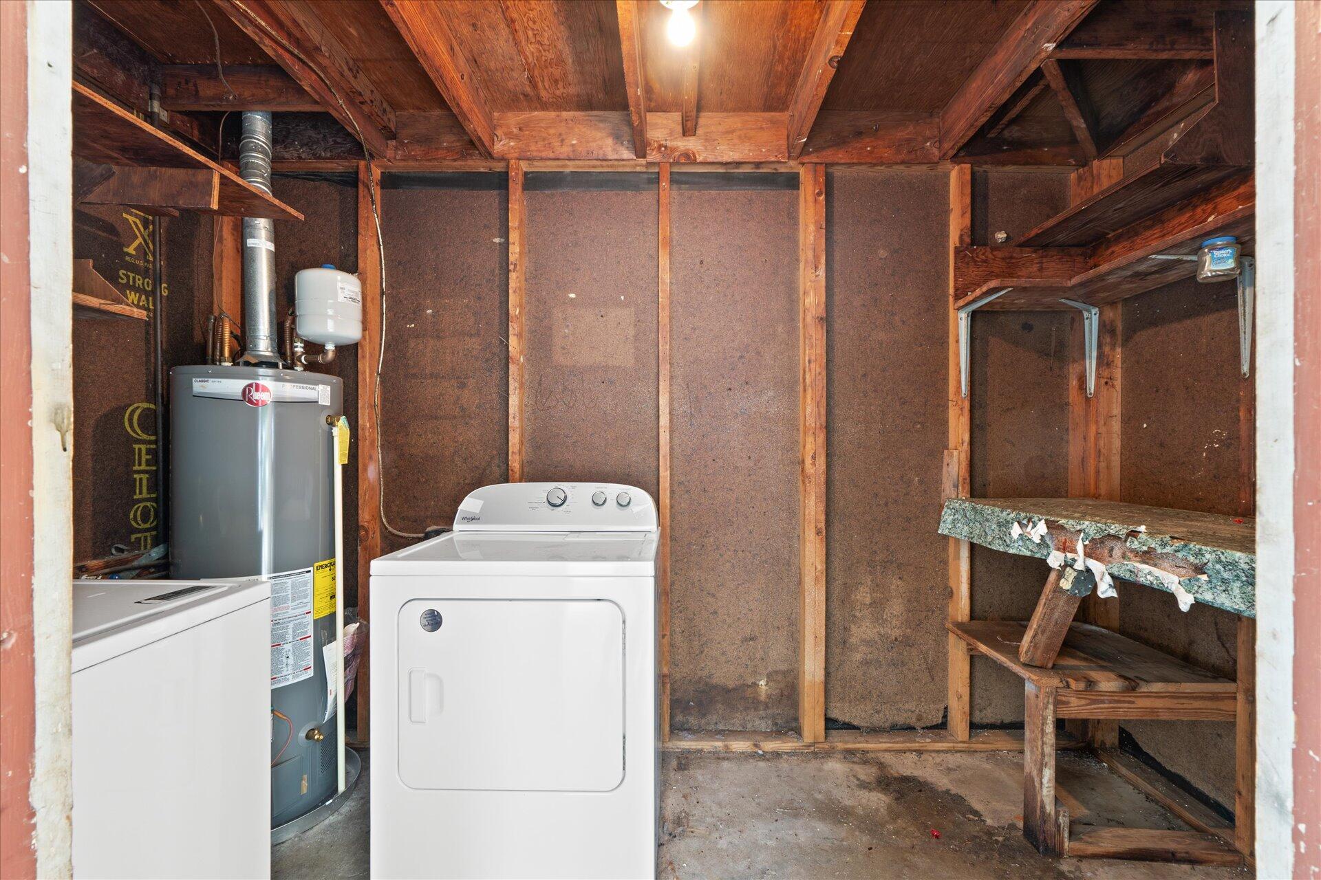 GARNIERS BEACH 6TH - Residential