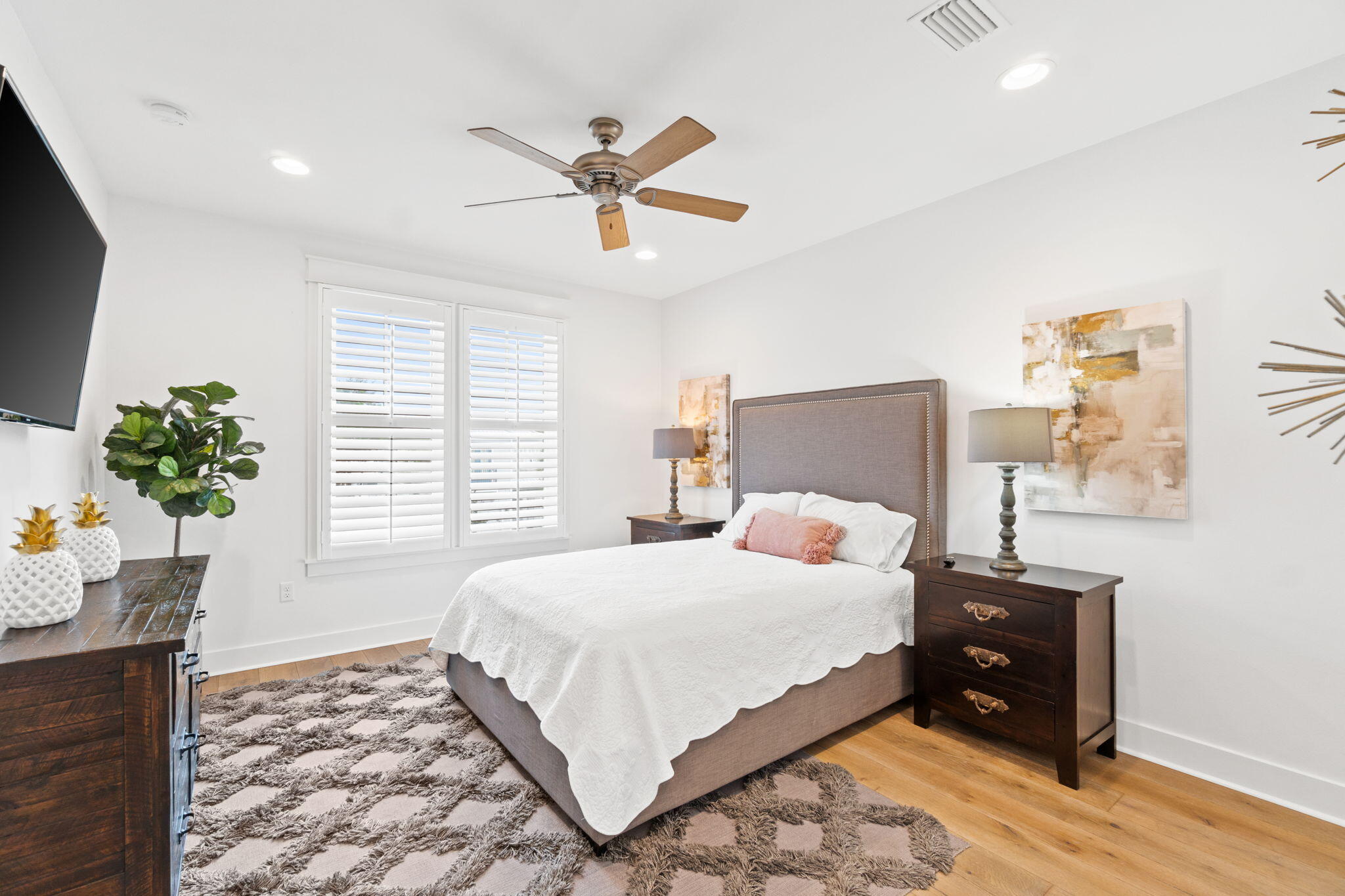 Villas of Frangista Beach - Residential