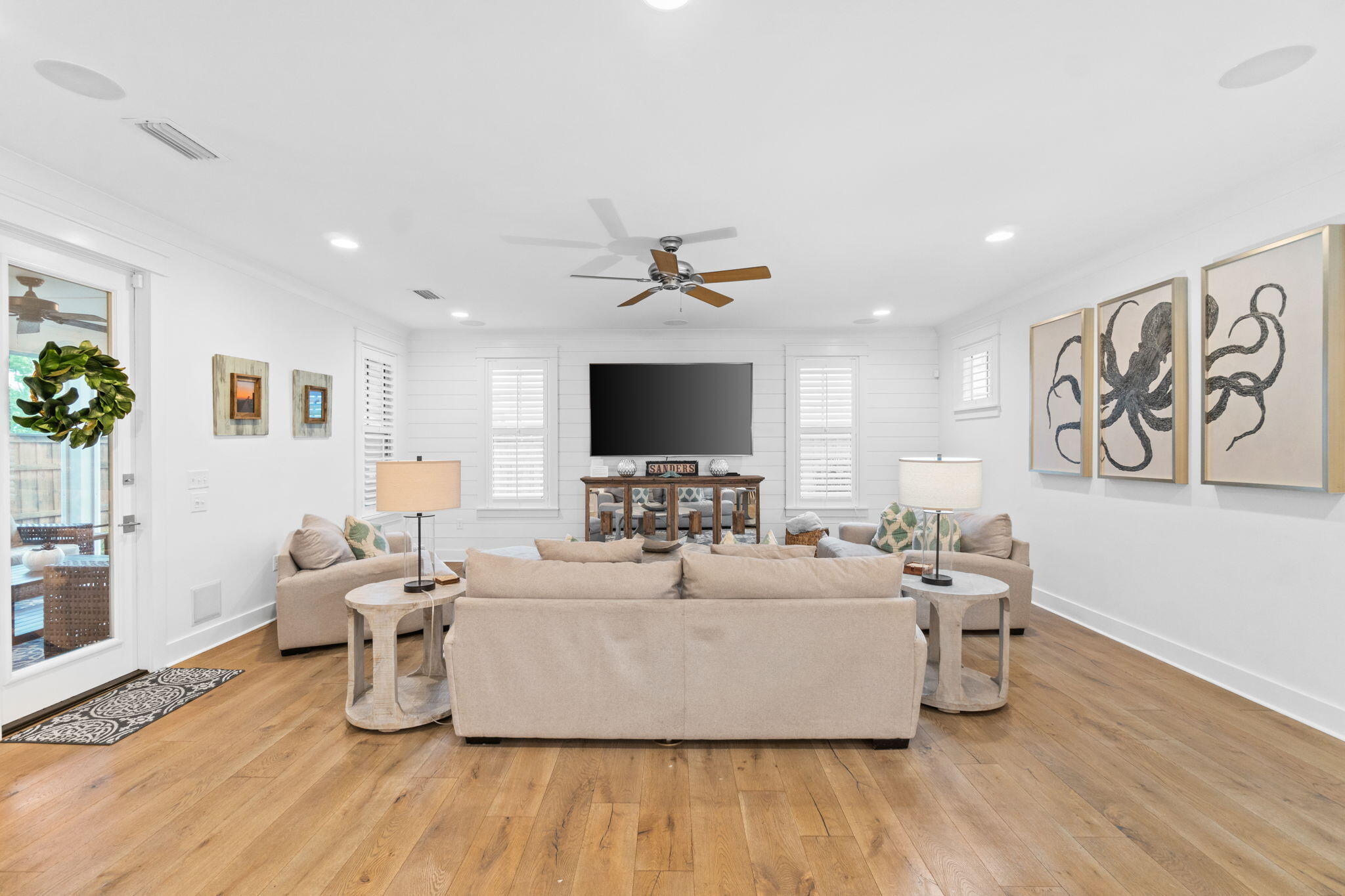 Villas of Frangista Beach - Residential