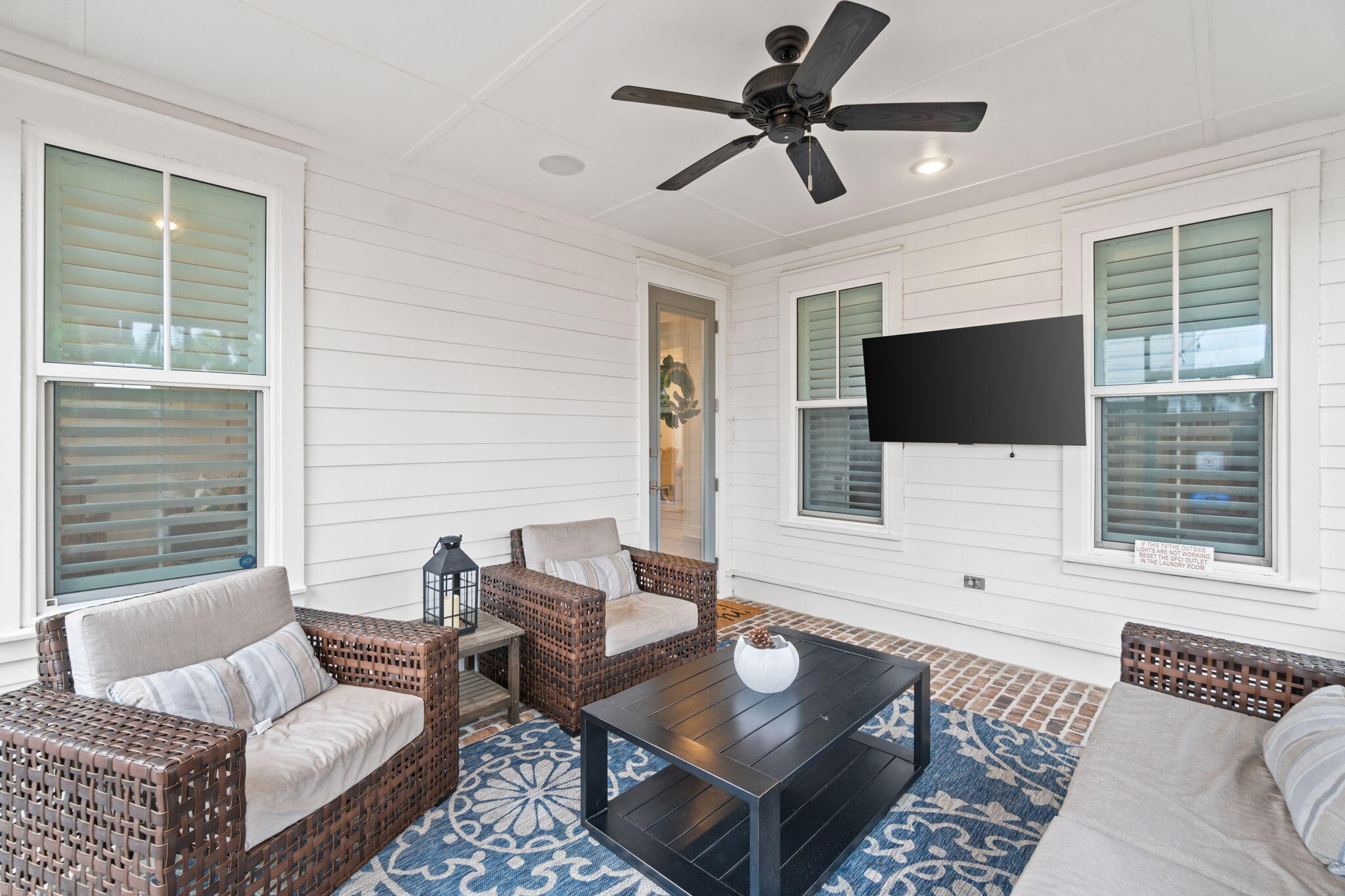 Villas of Frangista Beach - Residential