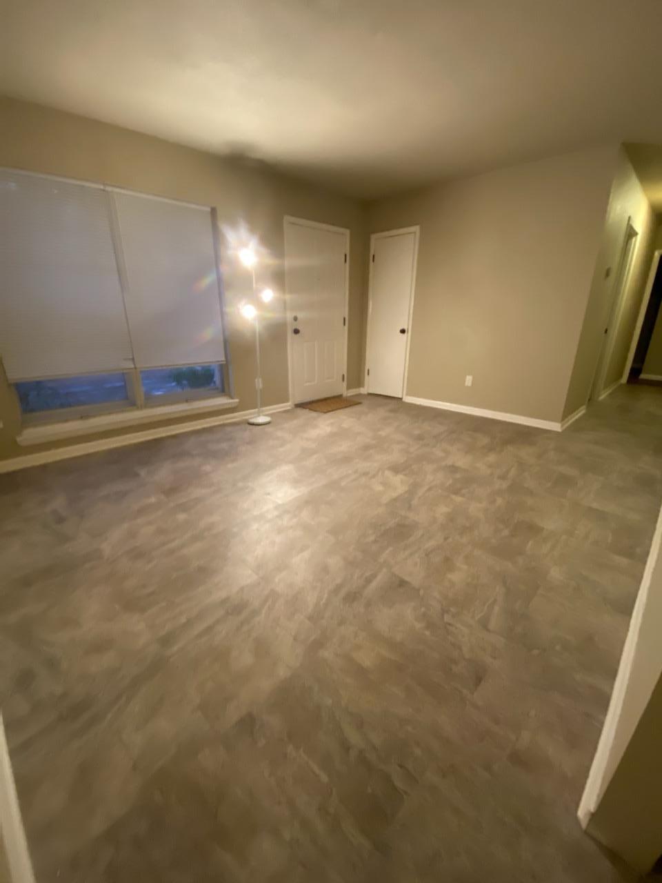 LAKEVIEW S/D LOT 13 BLK B - Residential