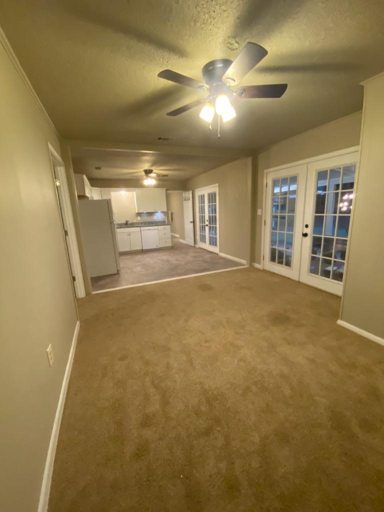 LAKEVIEW S/D LOT 13 BLK B - Residential