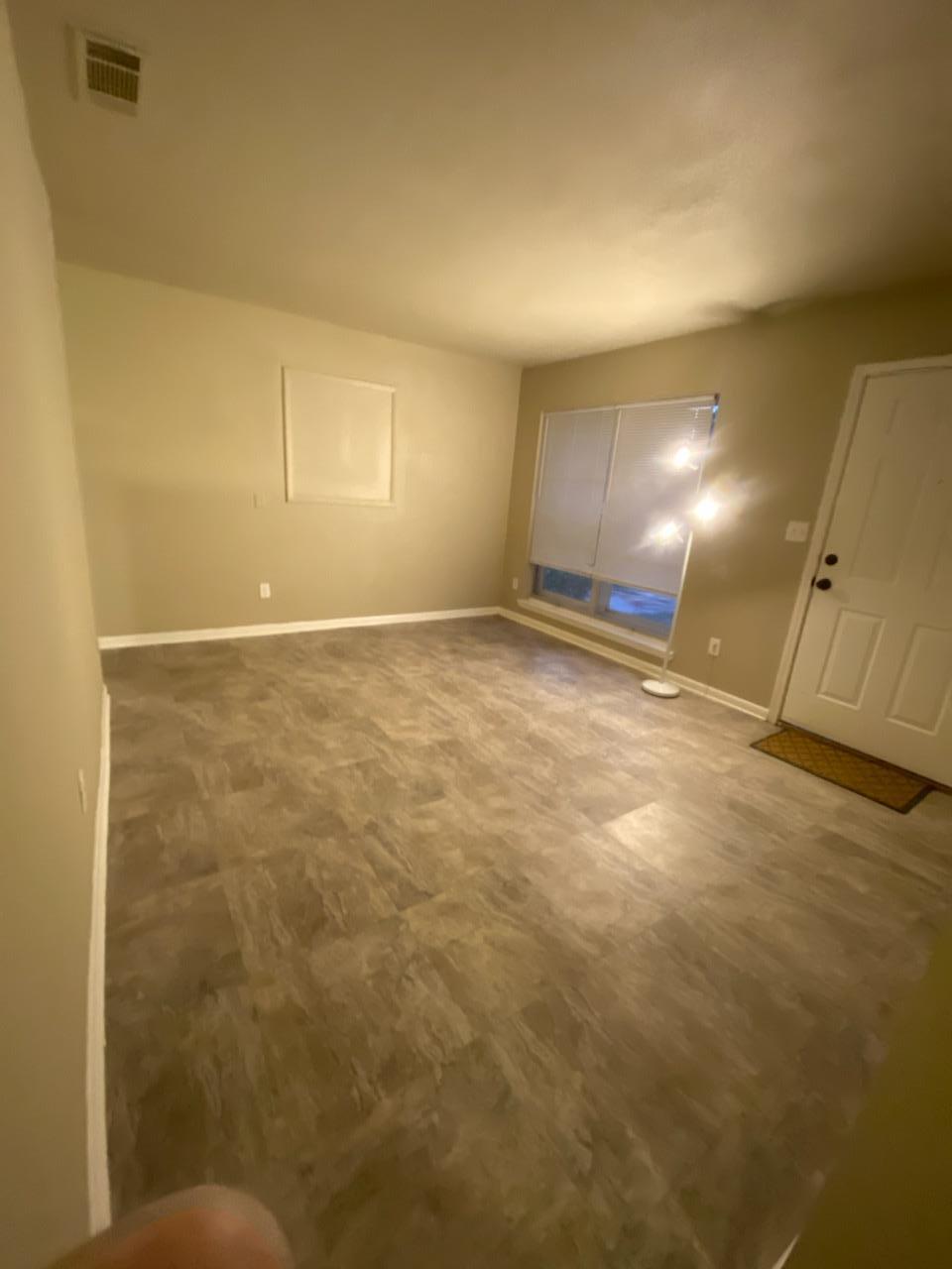 LAKEVIEW S/D LOT 13 BLK B - Residential