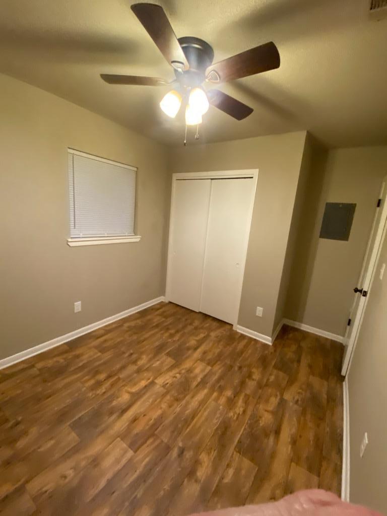 LAKEVIEW S/D LOT 13 BLK B - Residential