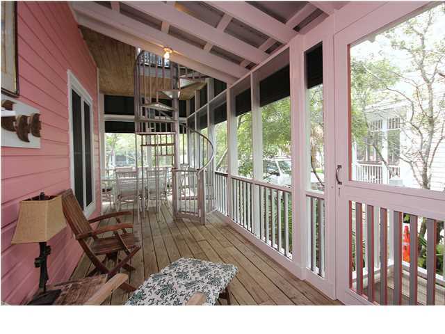 SEASIDE 06 - Residential