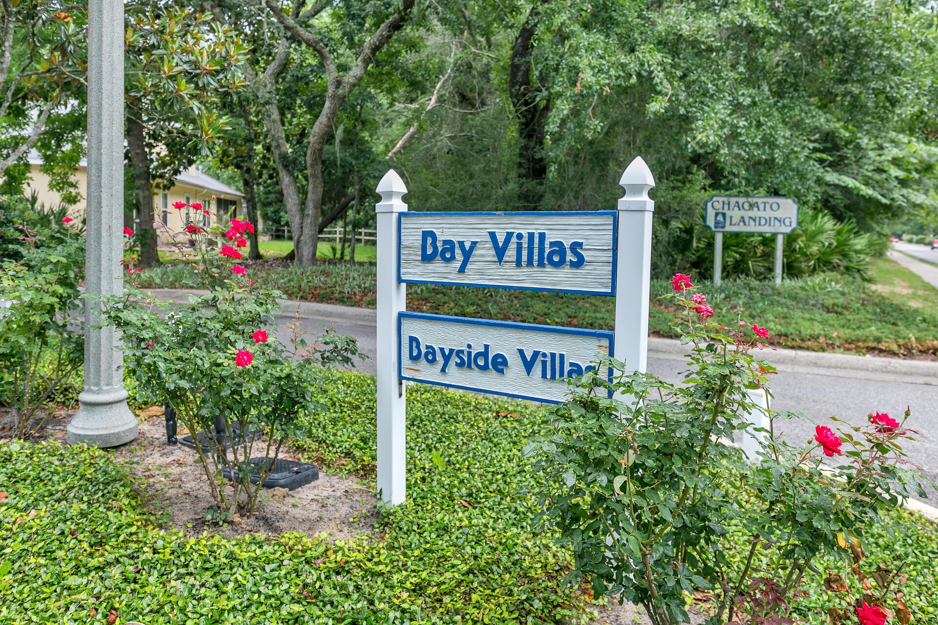BAY VILLAS CONDOS - Residential