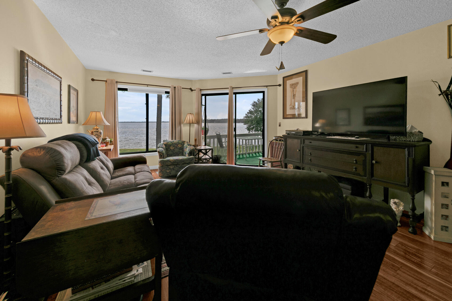 BAY VILLAS CONDOS - Residential