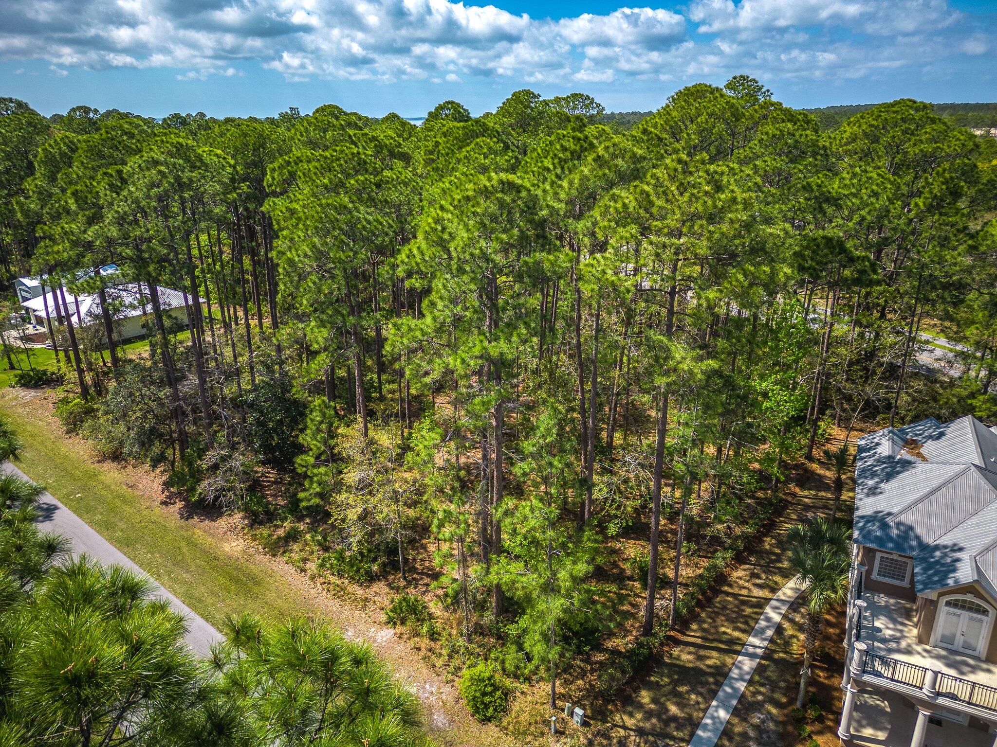 CROSS CREEK SHORES - Residential