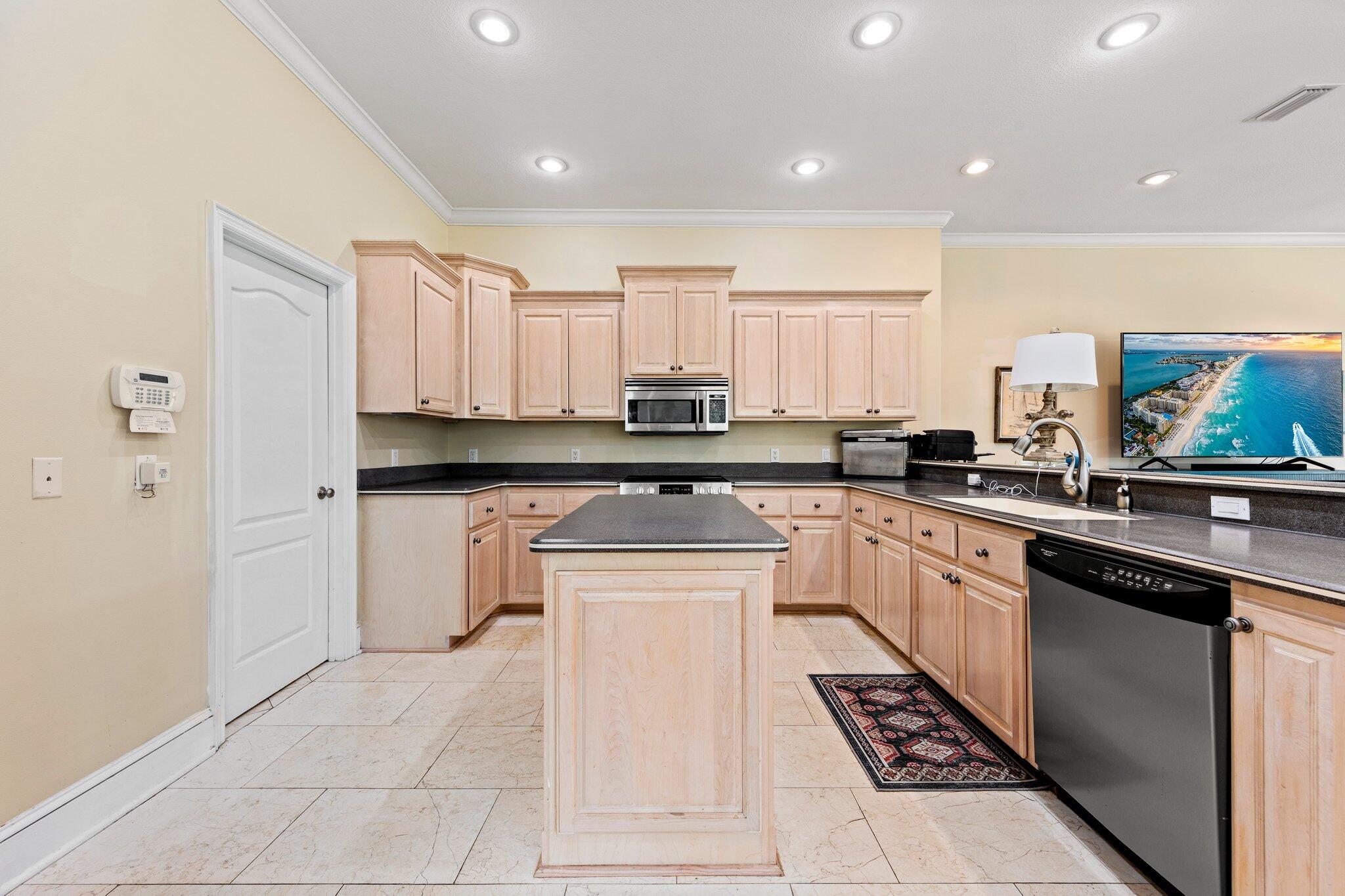 CROSS CREEK SHORES - Residential