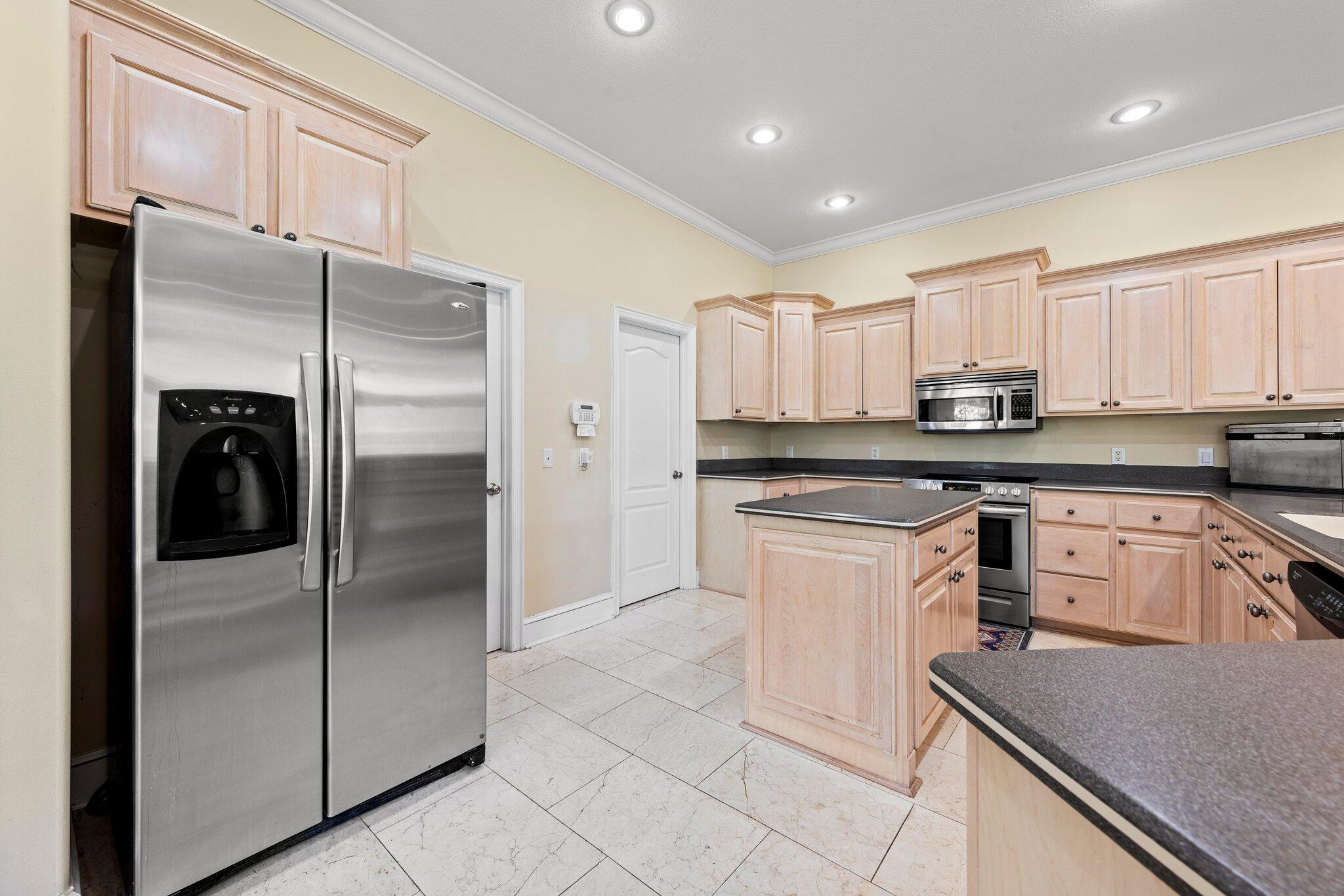 CROSS CREEK SHORES - Residential