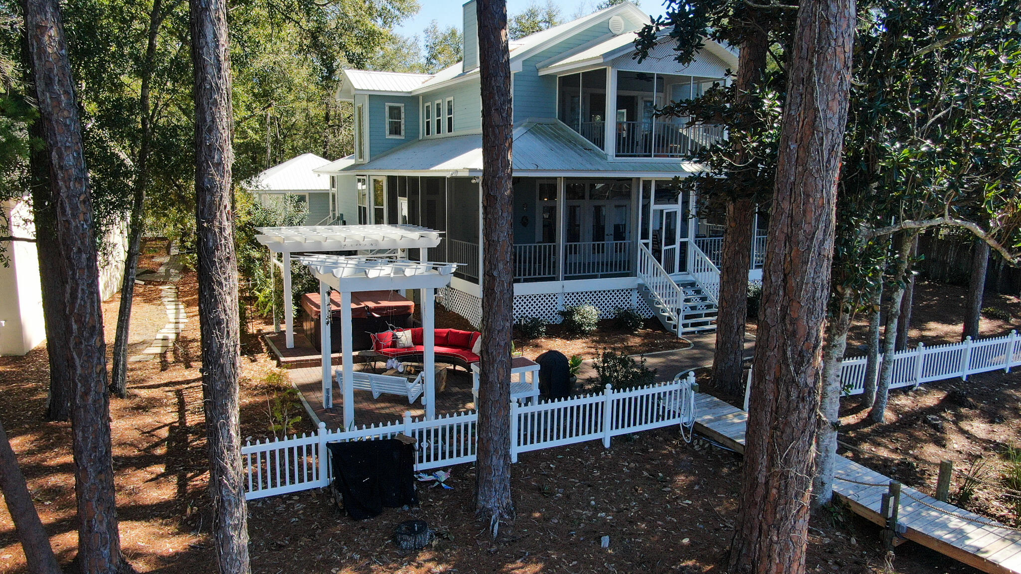 MIKERRI ACRES UNREC - Residential