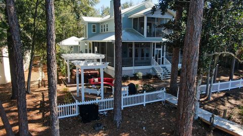 A home in Santa Rosa Beach