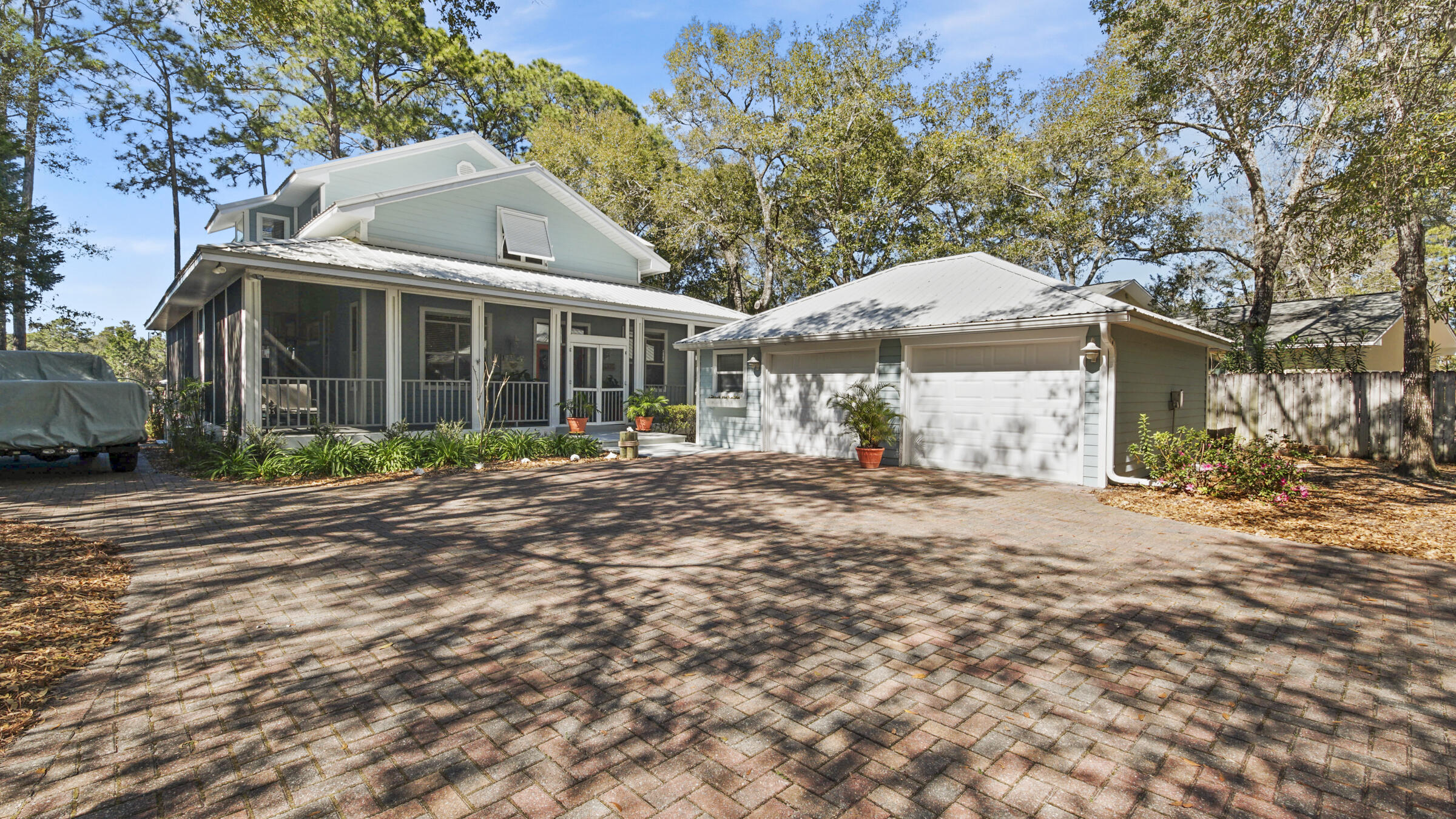 MIKERRI ACRES UNREC - Residential
