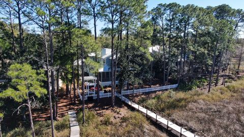A home in Santa Rosa Beach