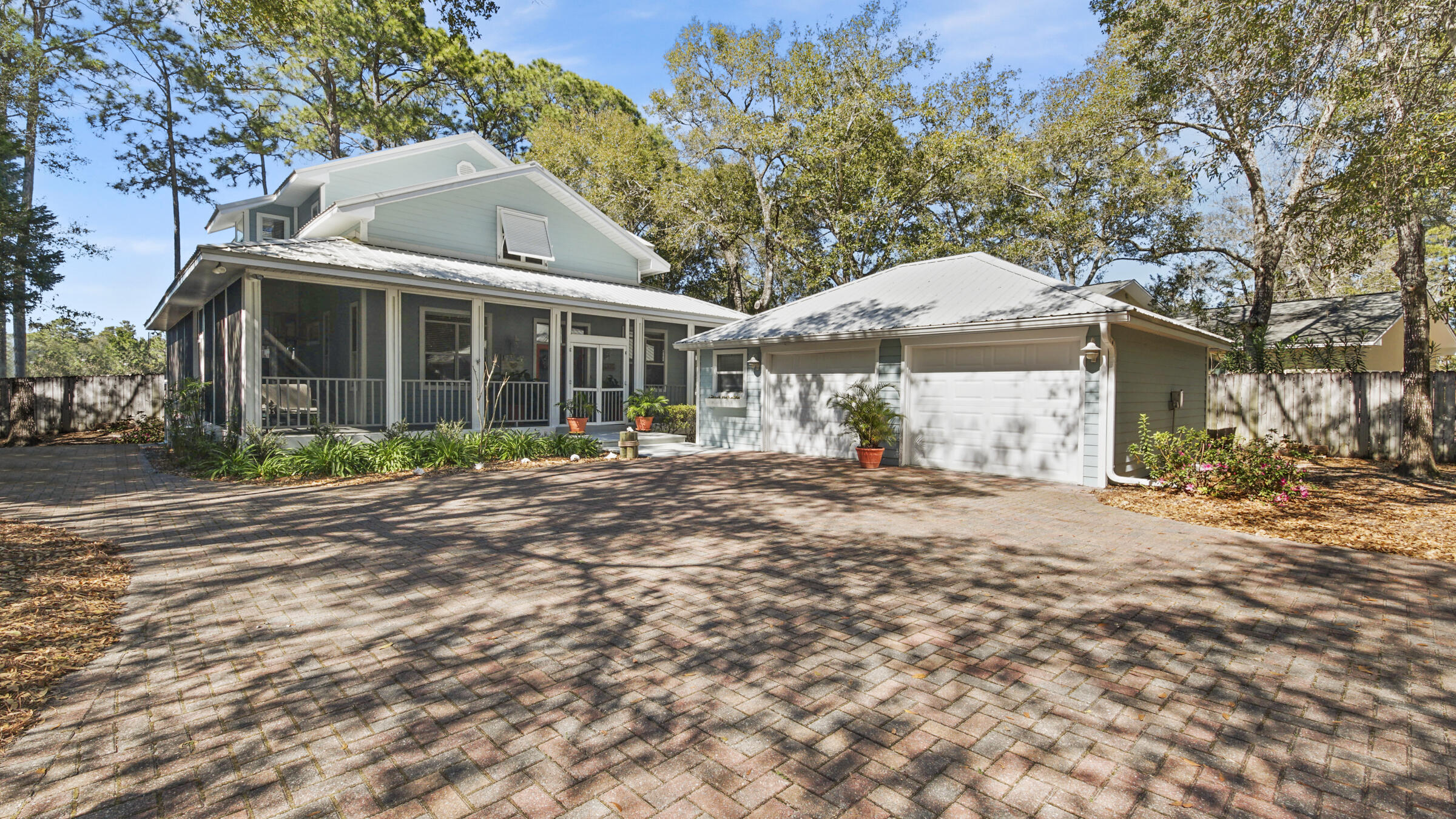 MIKERRI ACRES UNREC - Residential