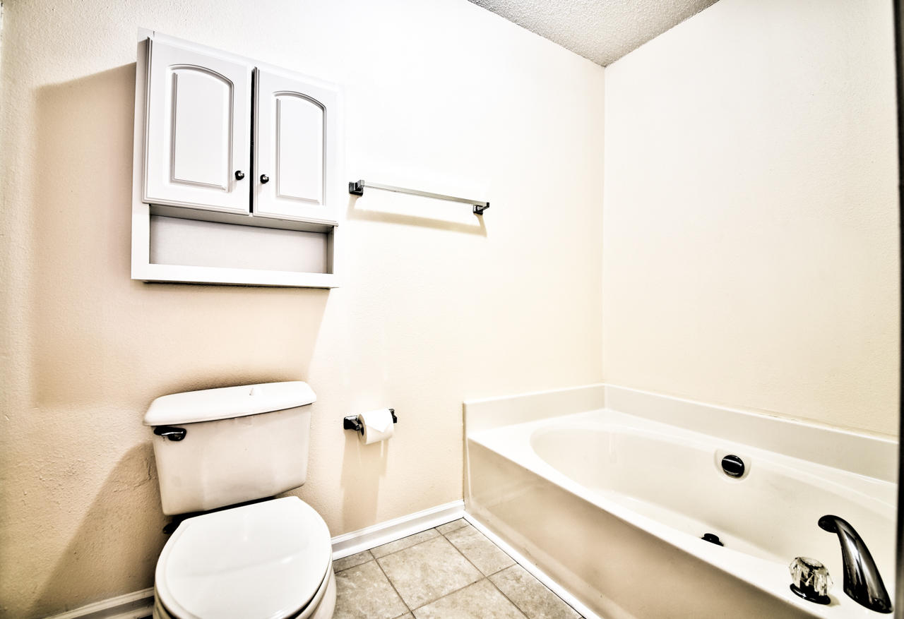 TIGER LAKE - Residential