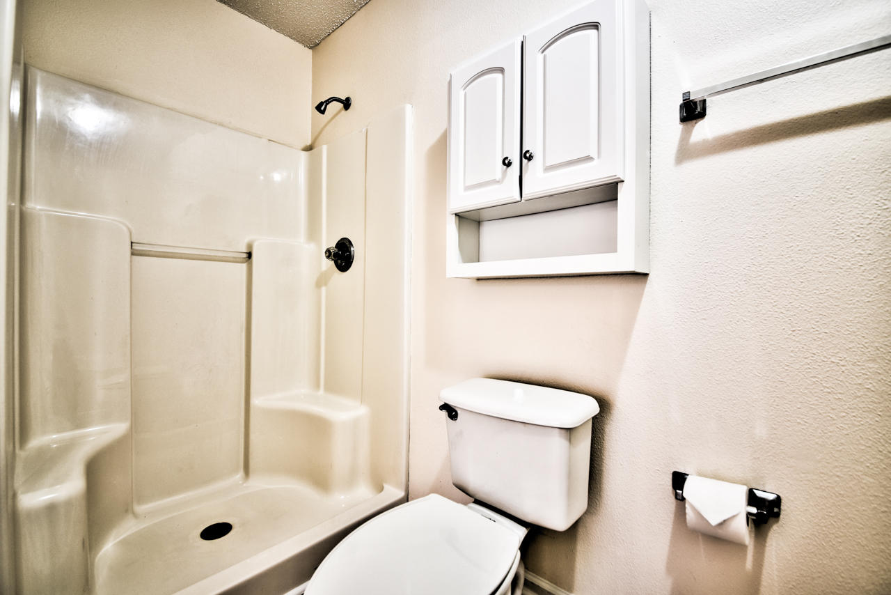 TIGER LAKE - Residential