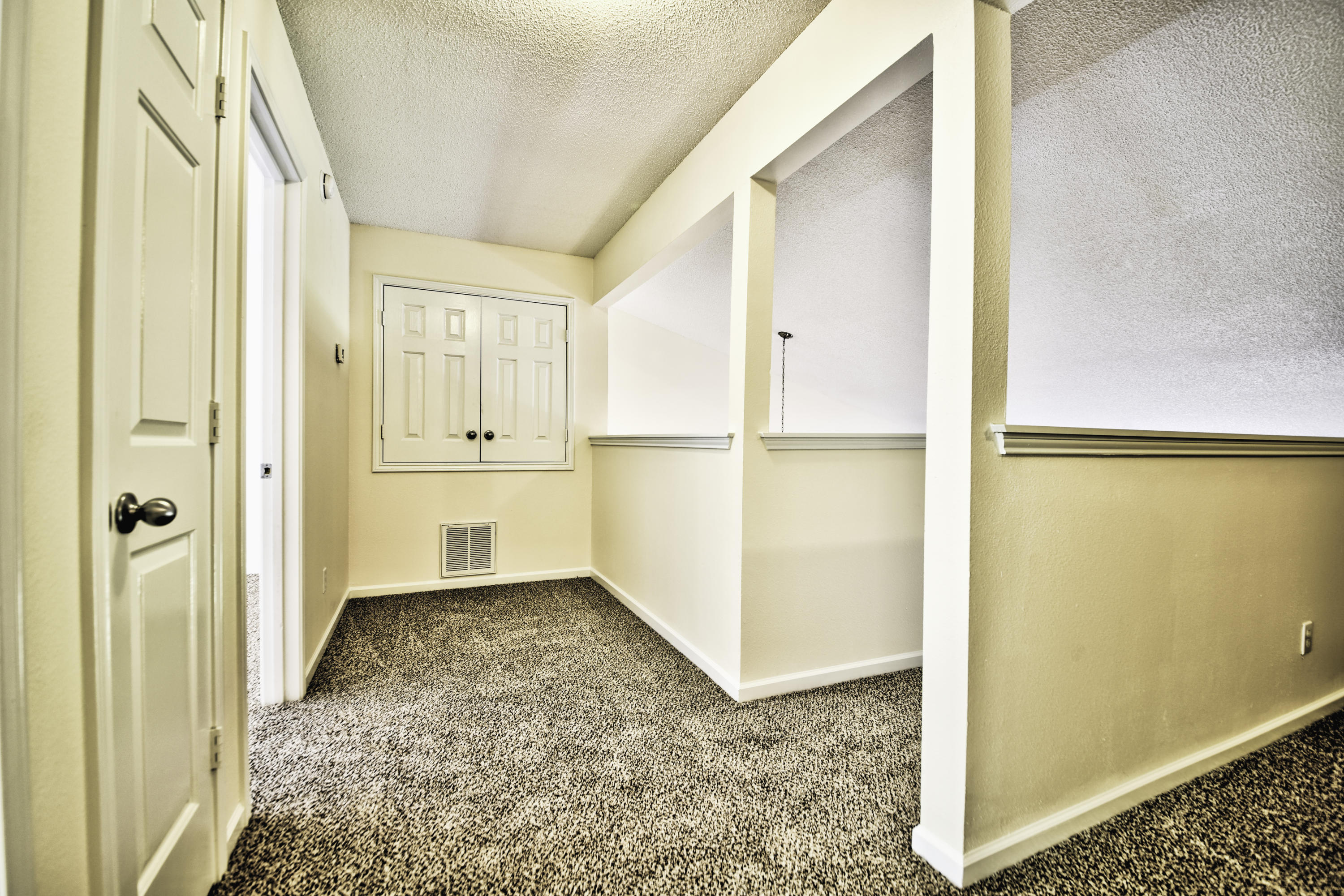 TIGER LAKE - Residential