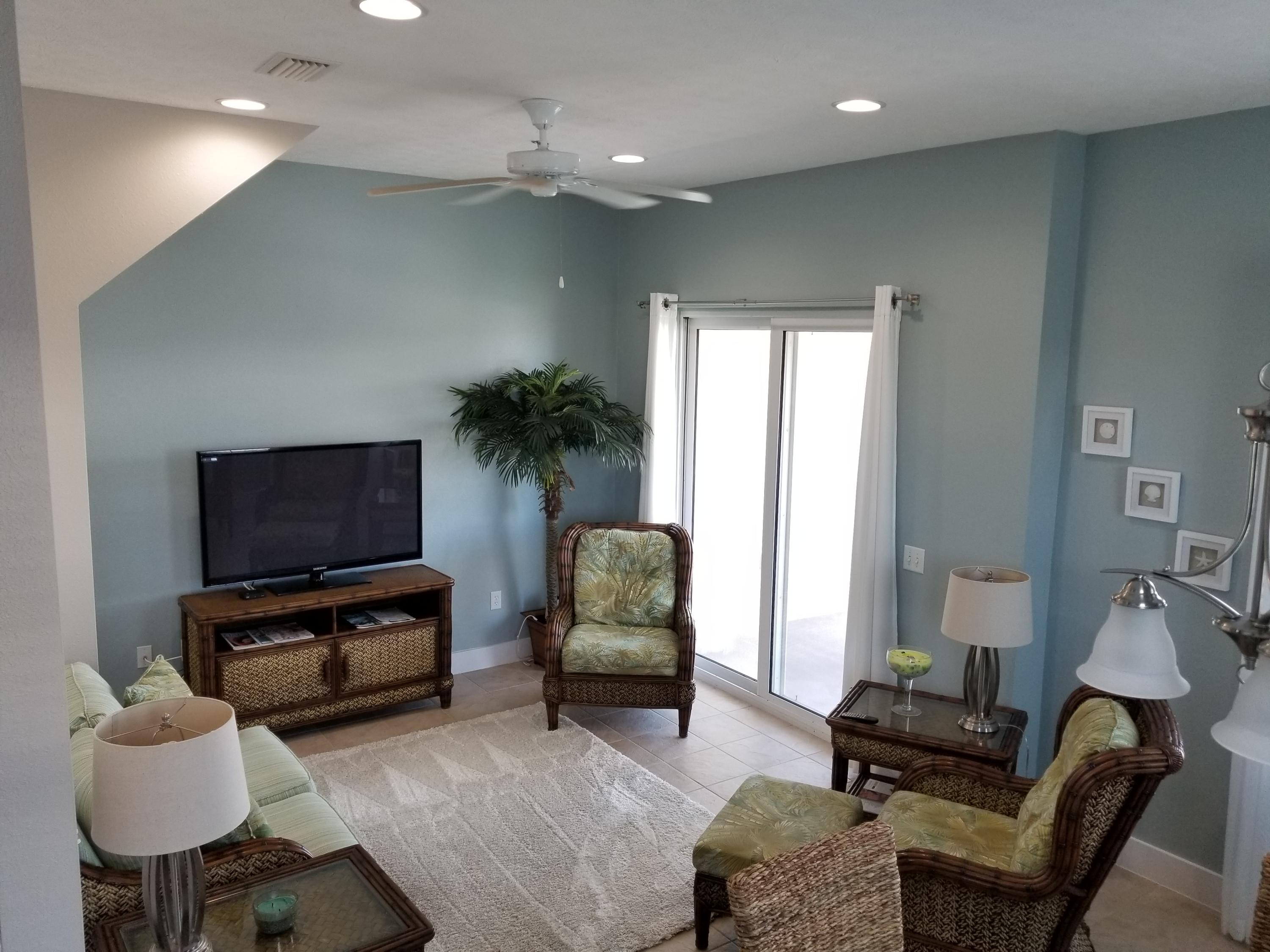 CASA DEL MAR - Residential