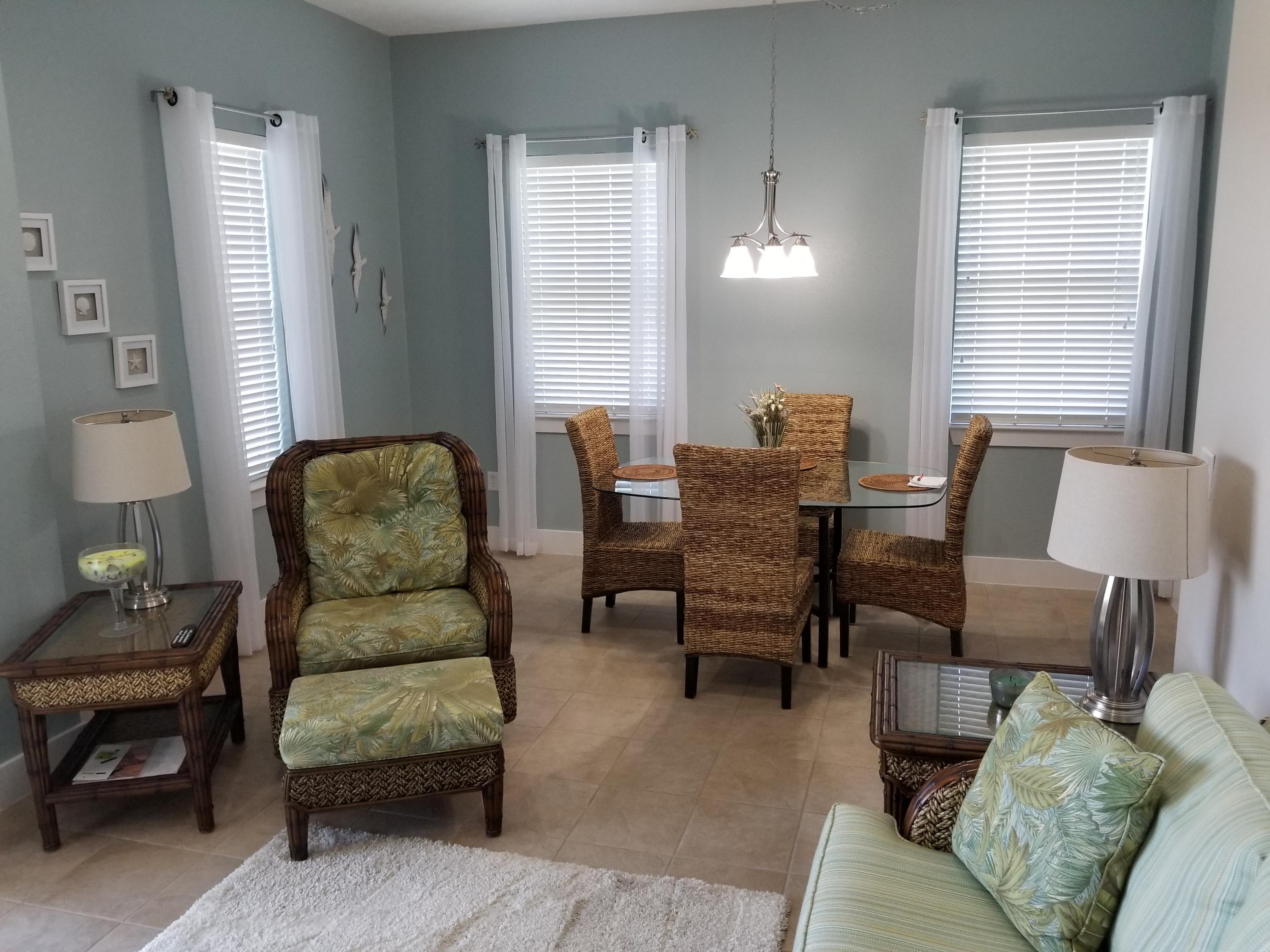 CASA DEL MAR - Residential