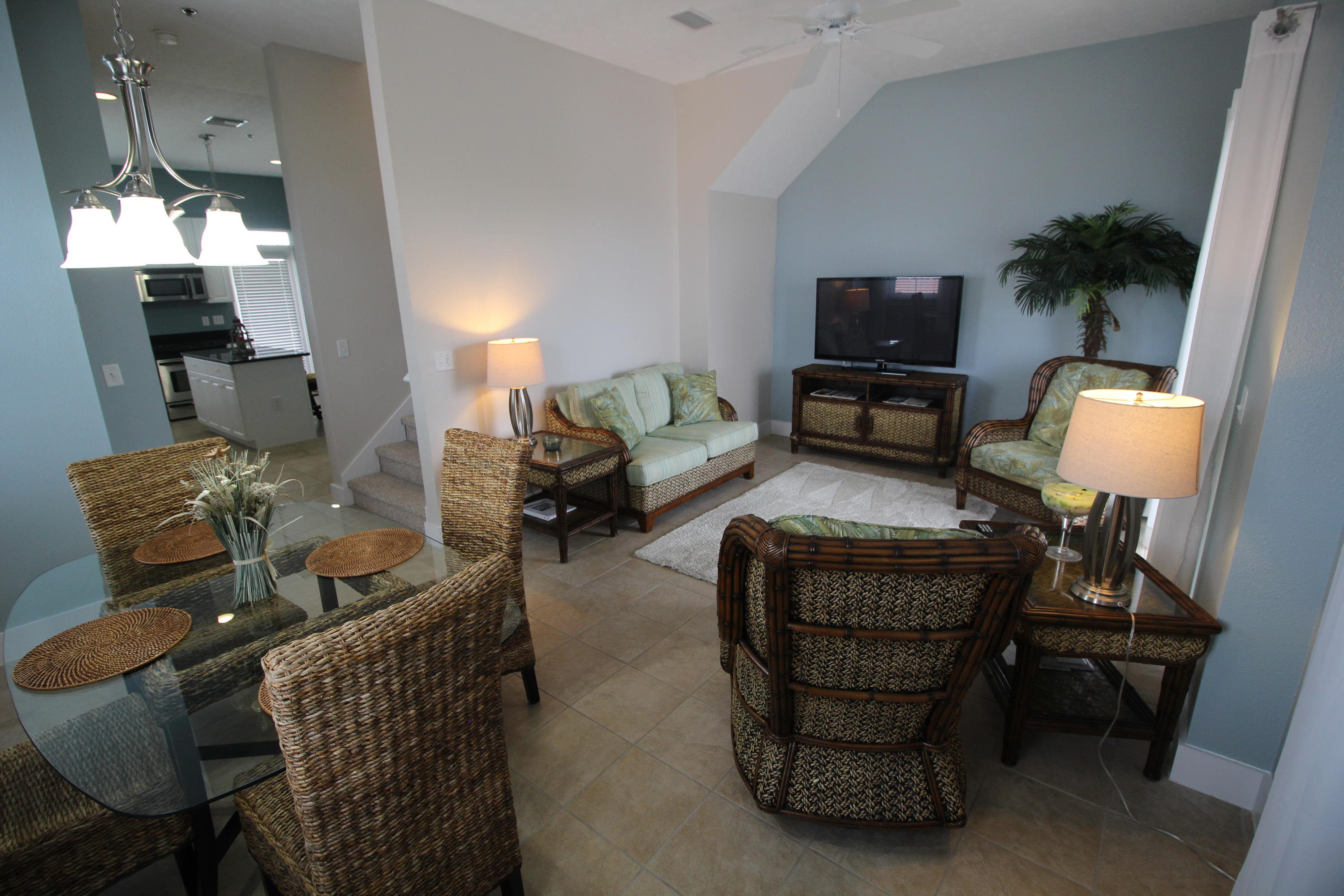 CASA DEL MAR - Residential