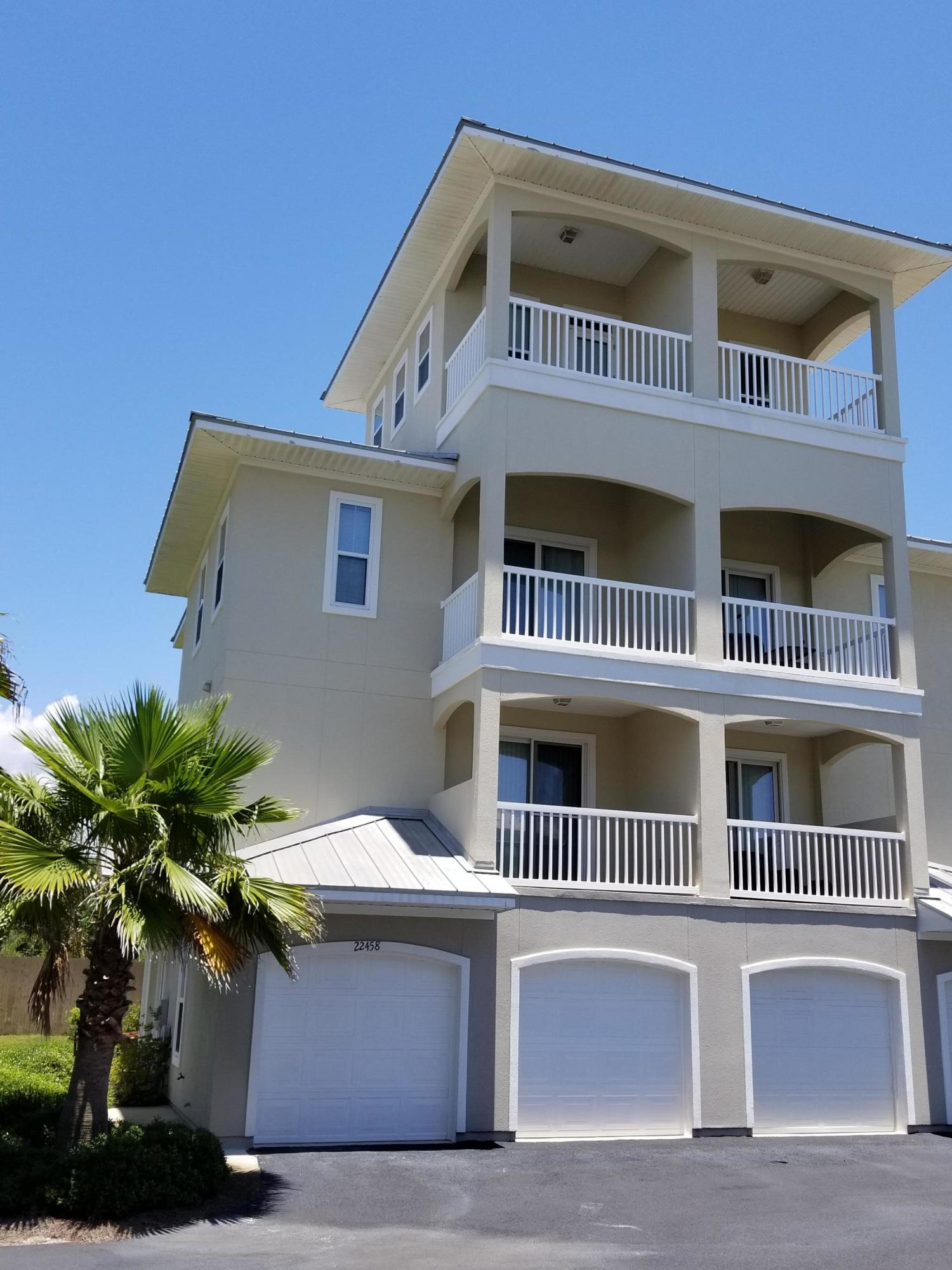 CASA DEL MAR - Residential