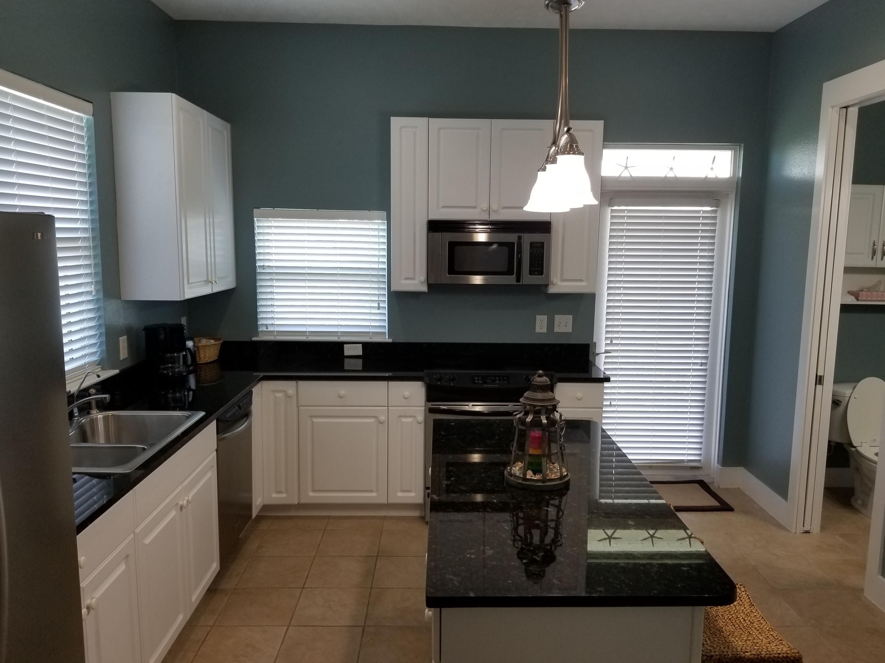 CASA DEL MAR - Residential