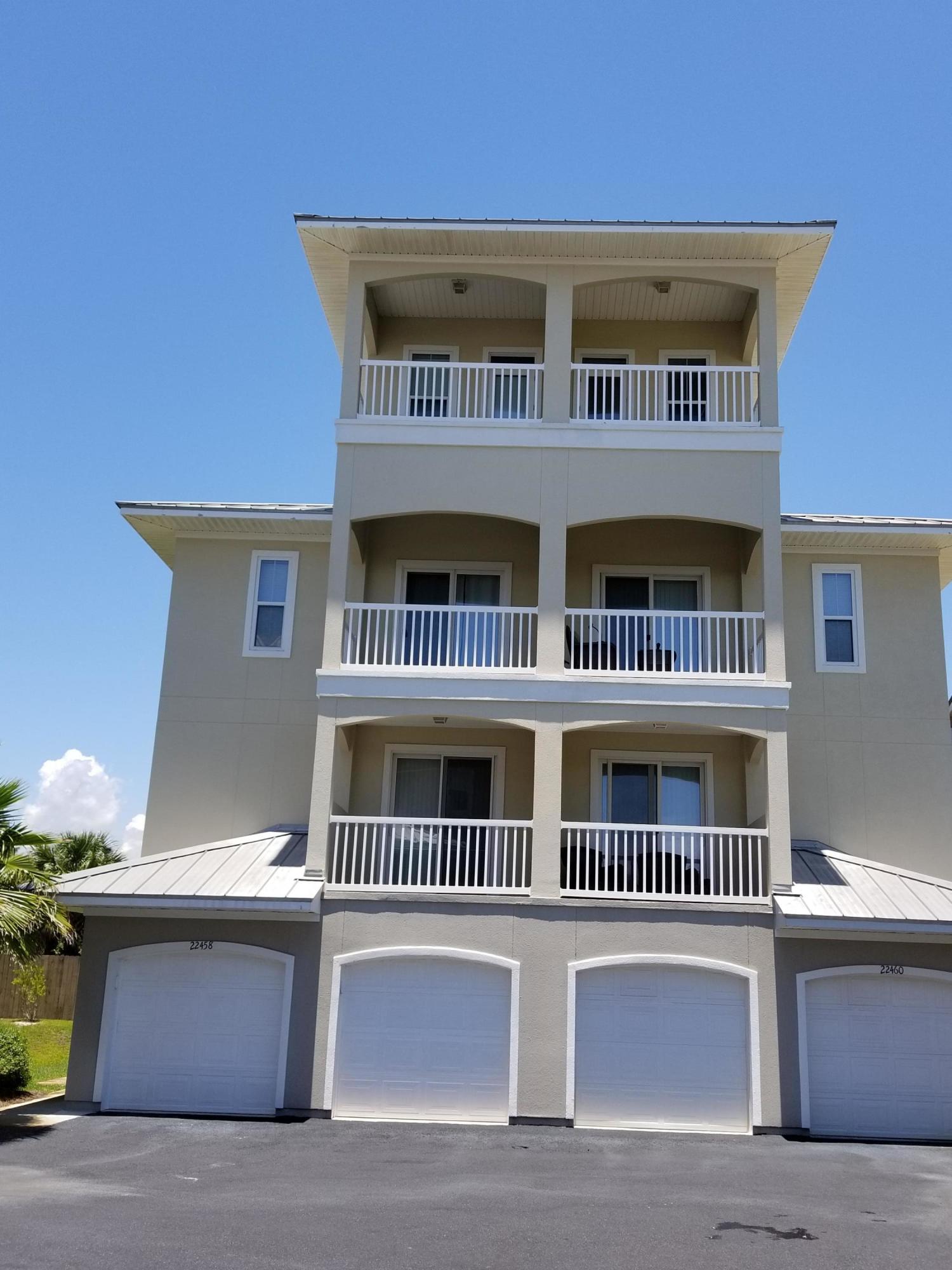 CASA DEL MAR - Residential