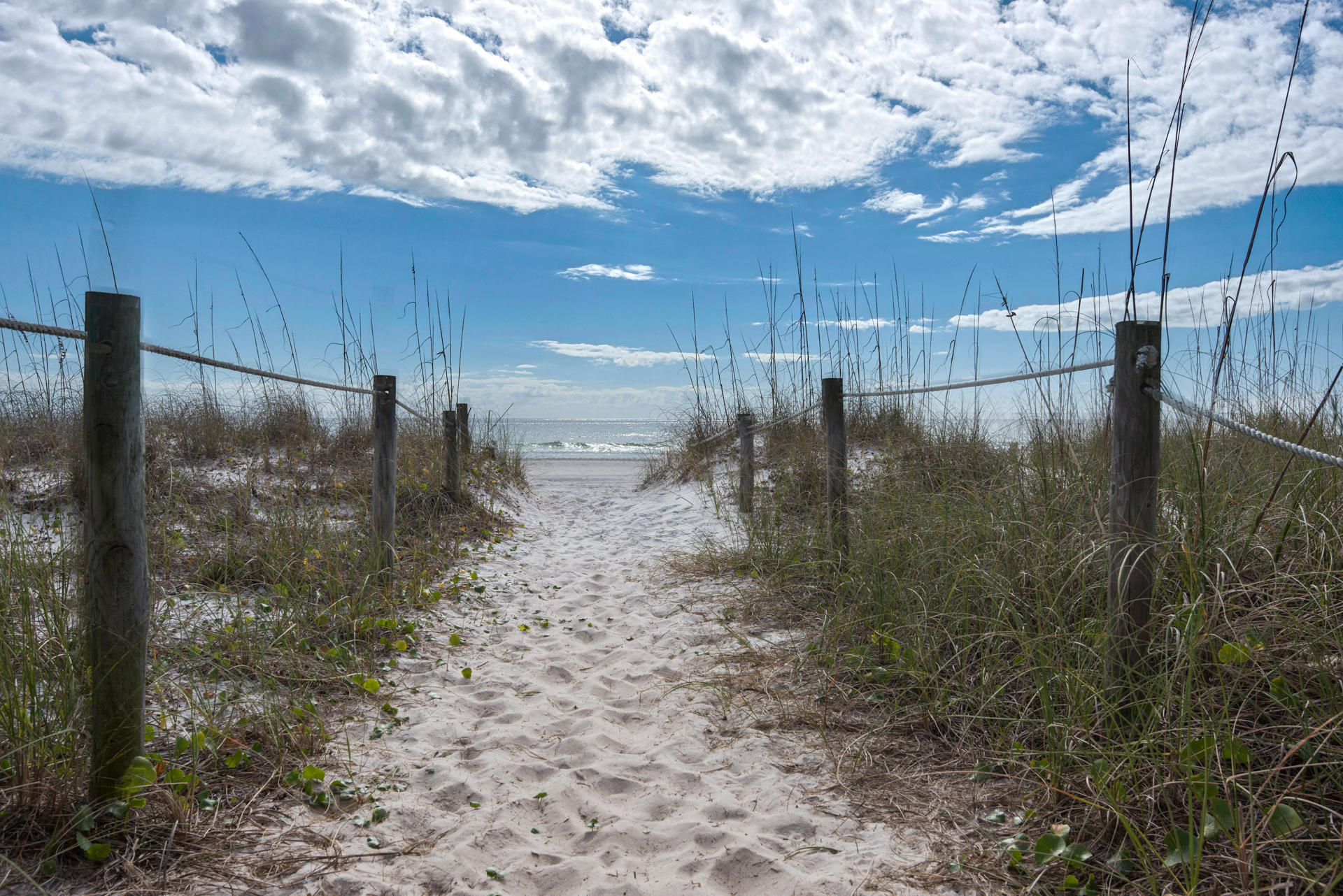 CASA DEL MAR - Residential