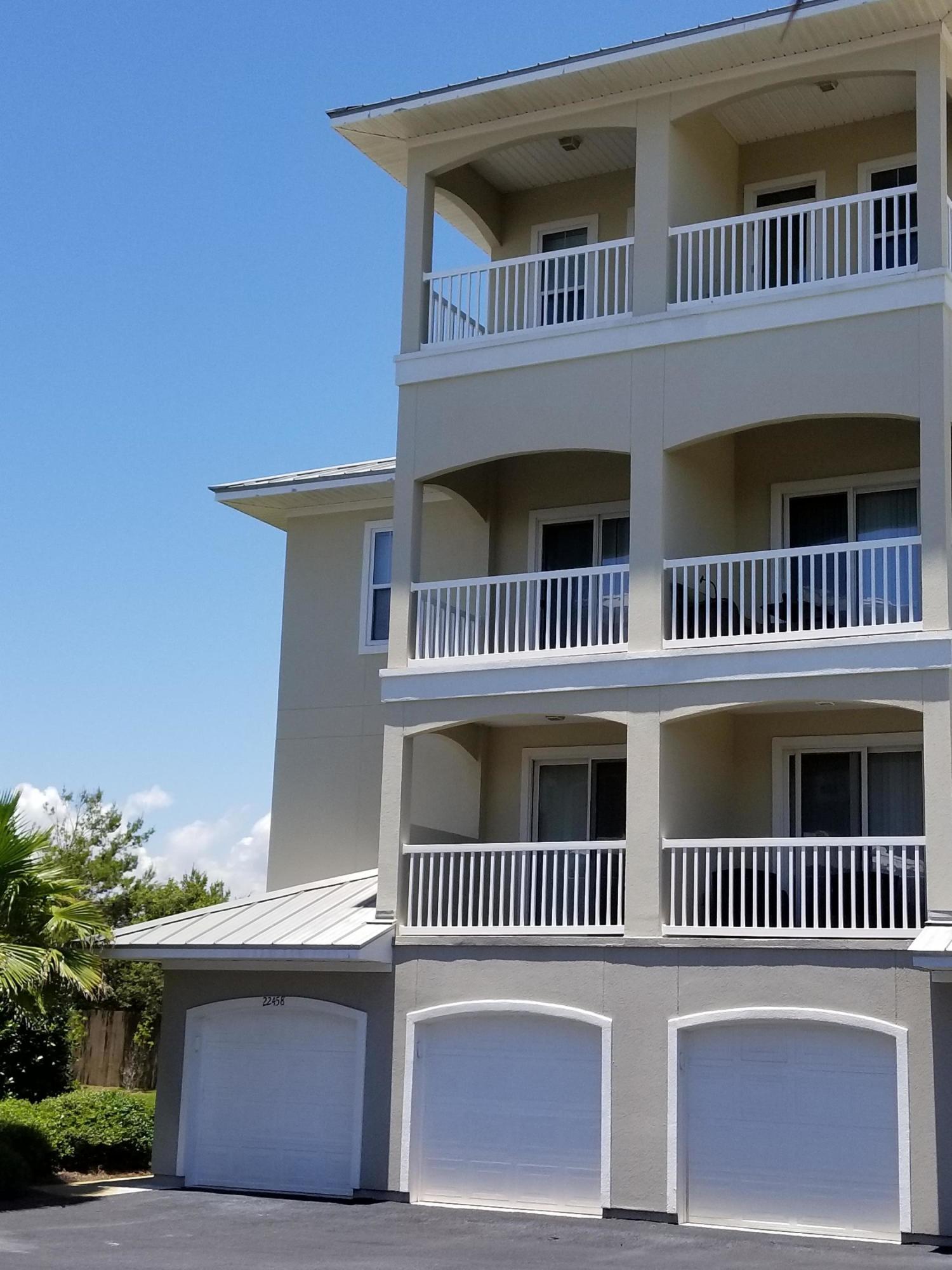 CASA DEL MAR - Residential