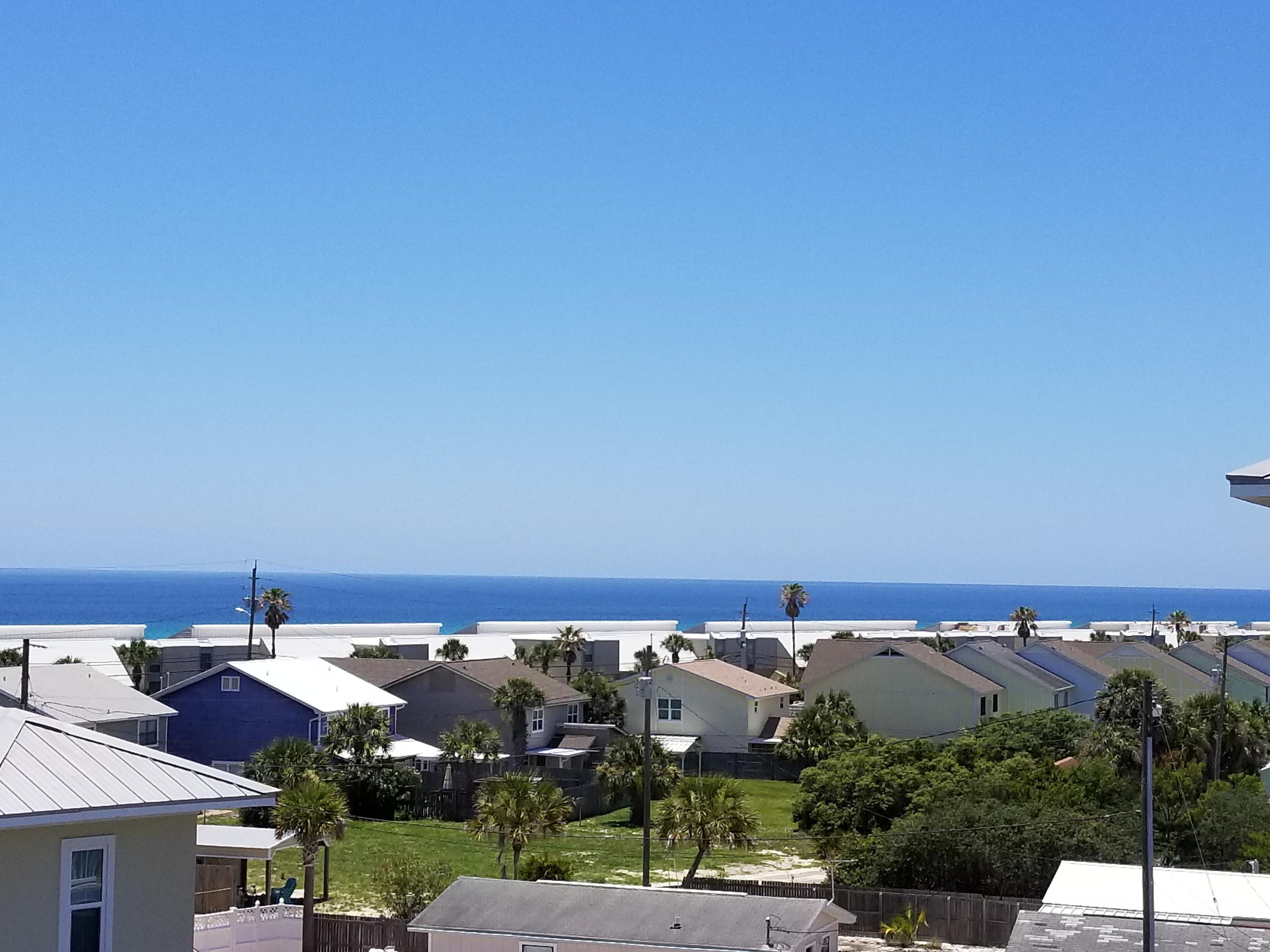 CASA DEL MAR - Residential