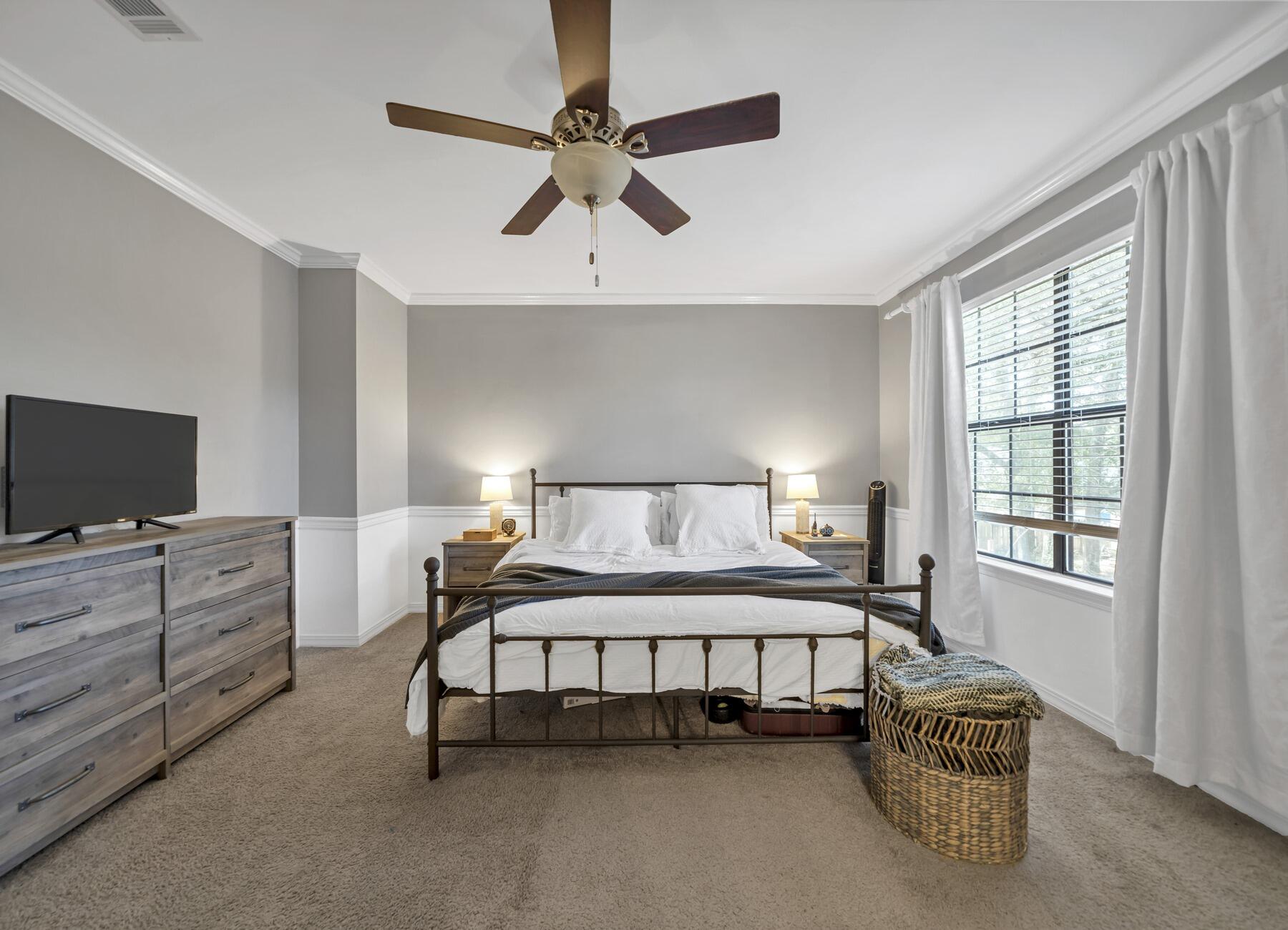 PALM CREST - Residential Lease