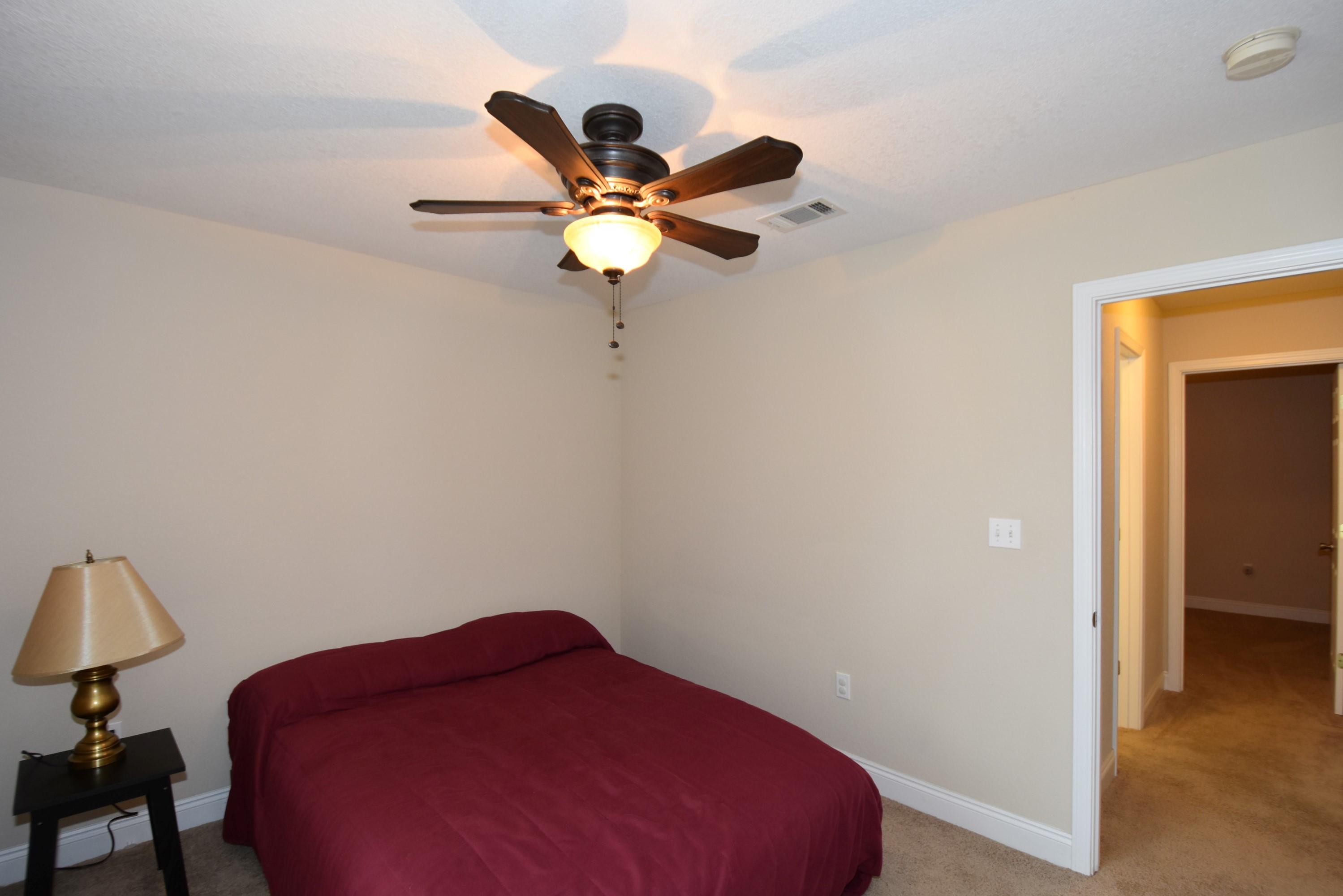 WHITE OAK ESTATES - Residential