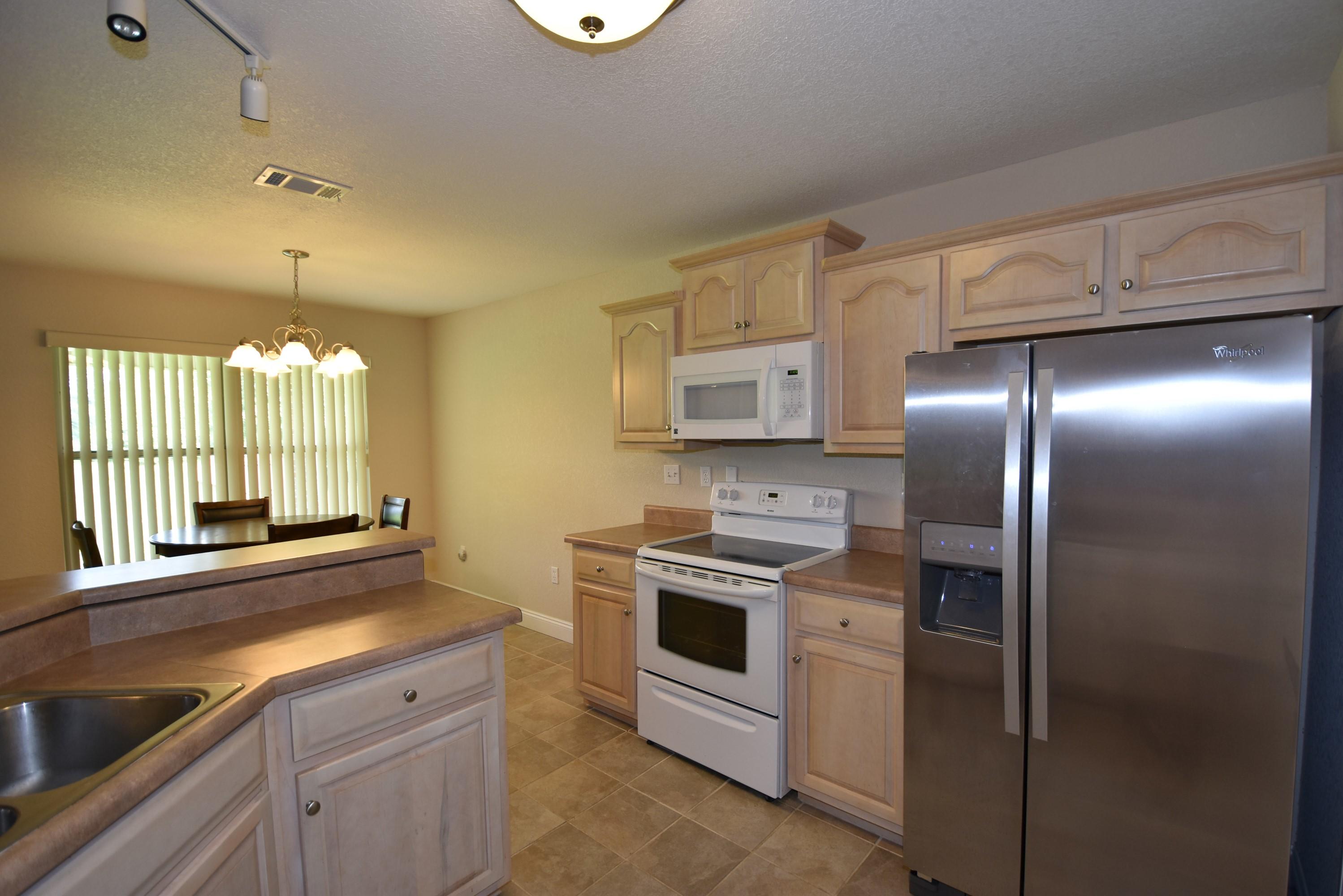 WHITE OAK ESTATES - Residential