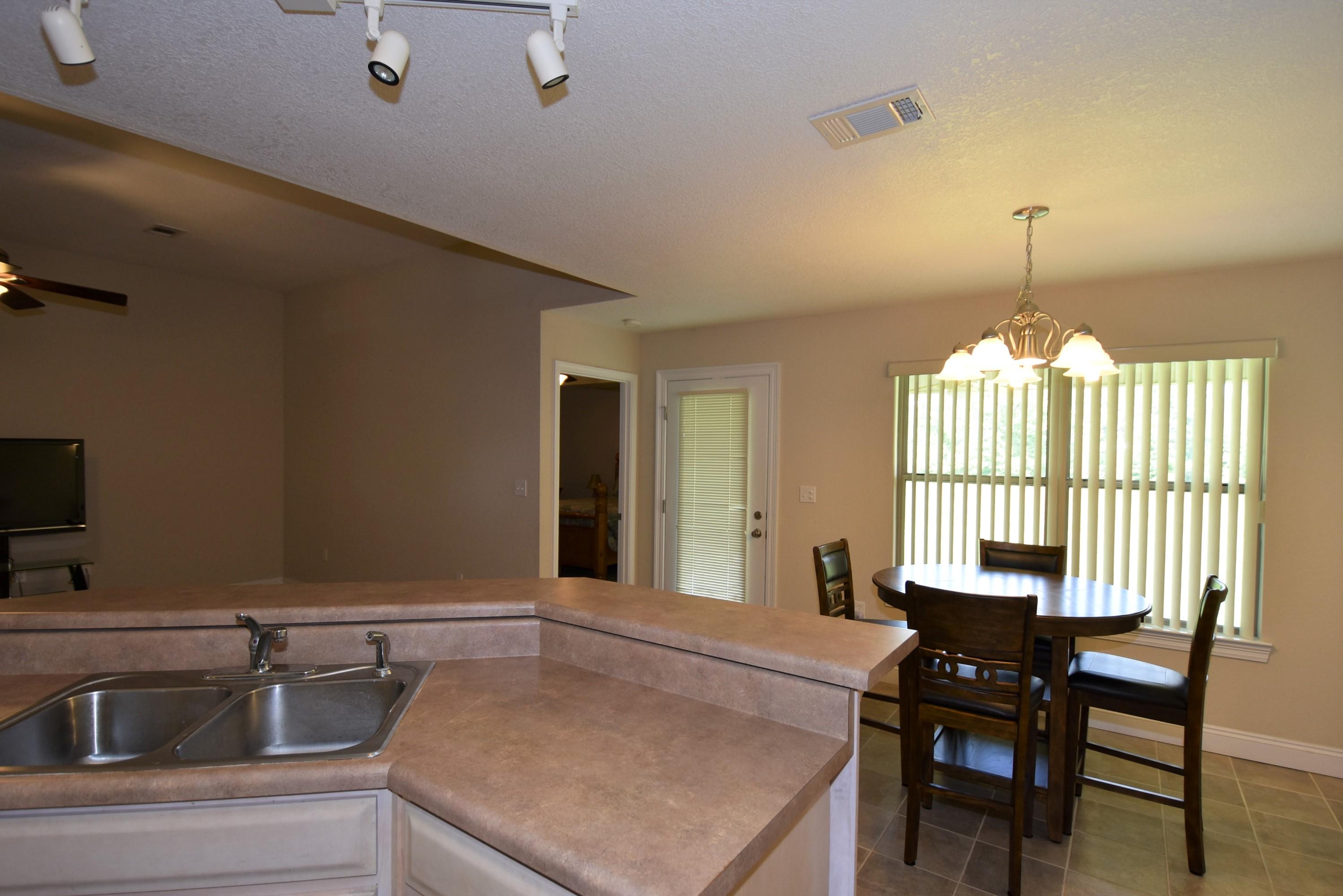 WHITE OAK ESTATES - Residential