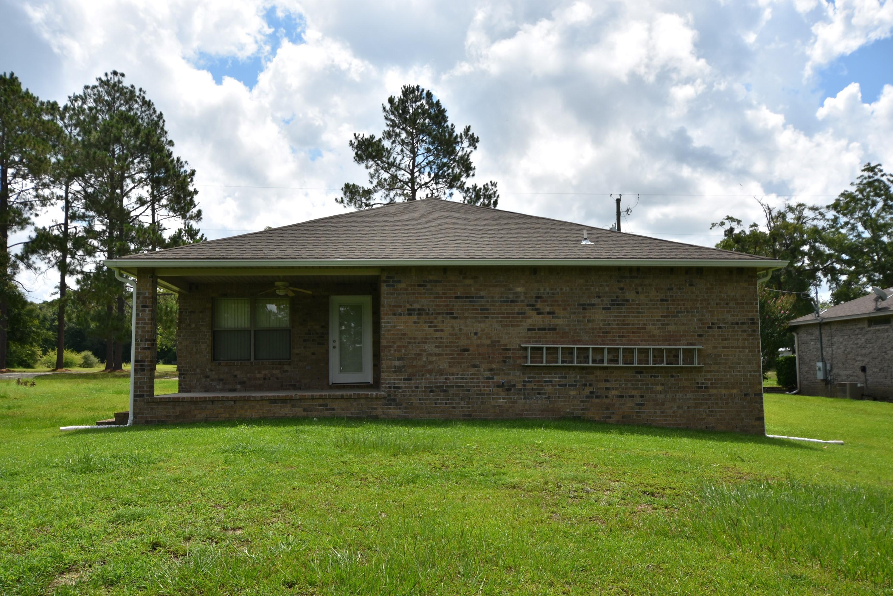 WHITE OAK ESTATES - Residential