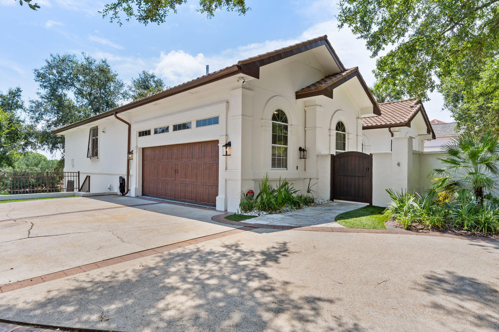 TIVOLI RIDGE - Residential