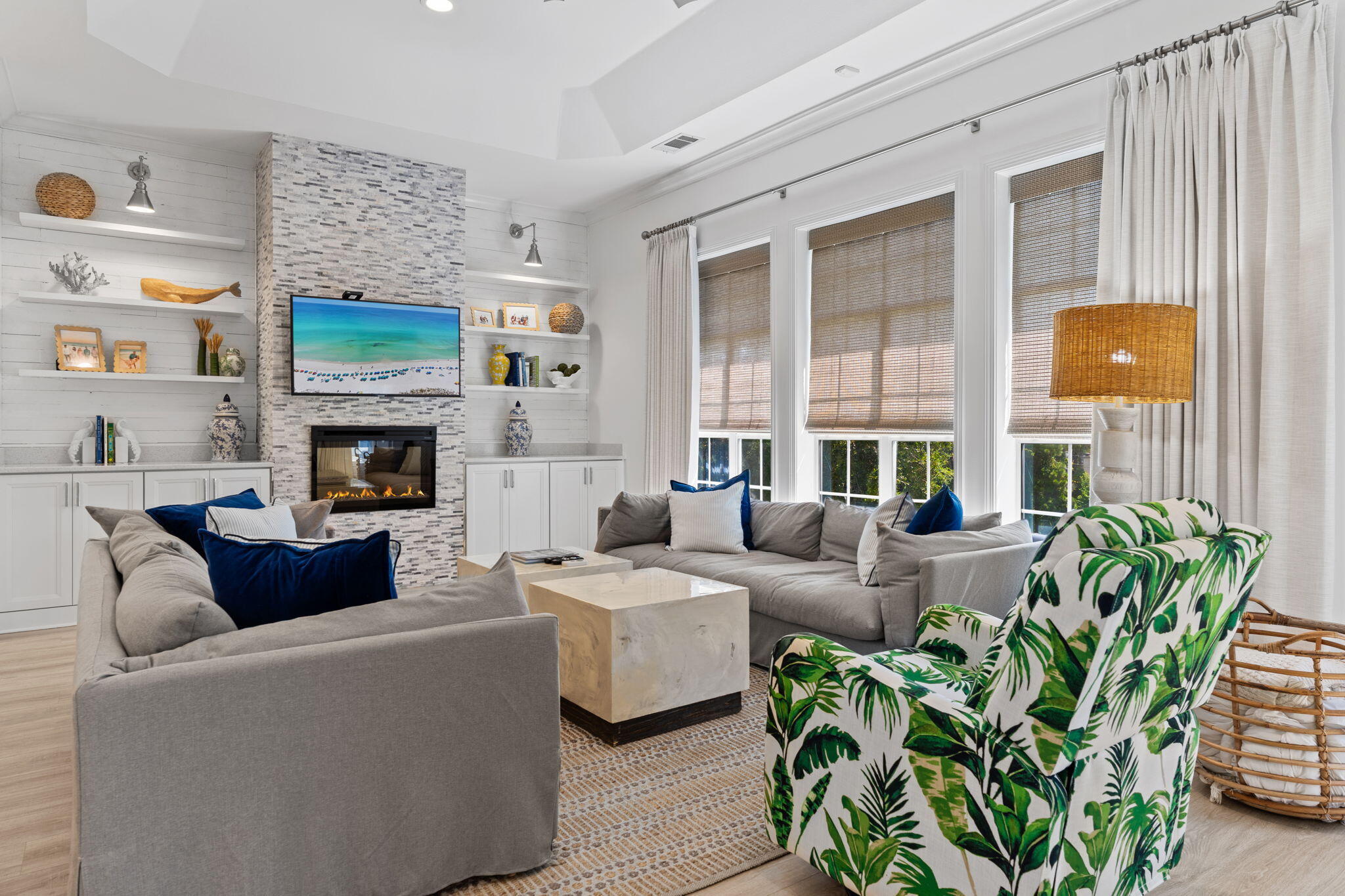 TIVOLI RIDGE - Residential