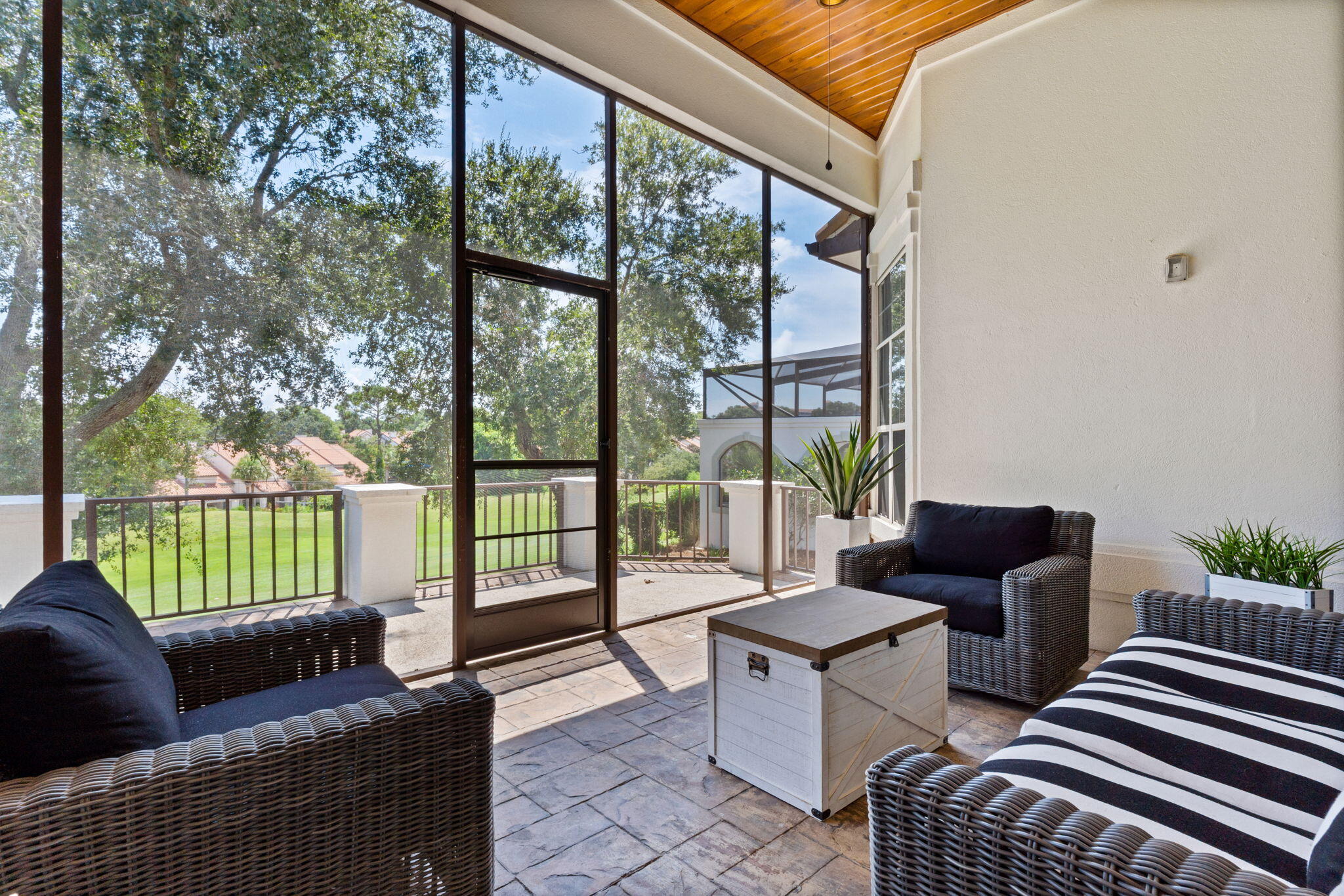 TIVOLI RIDGE - Residential
