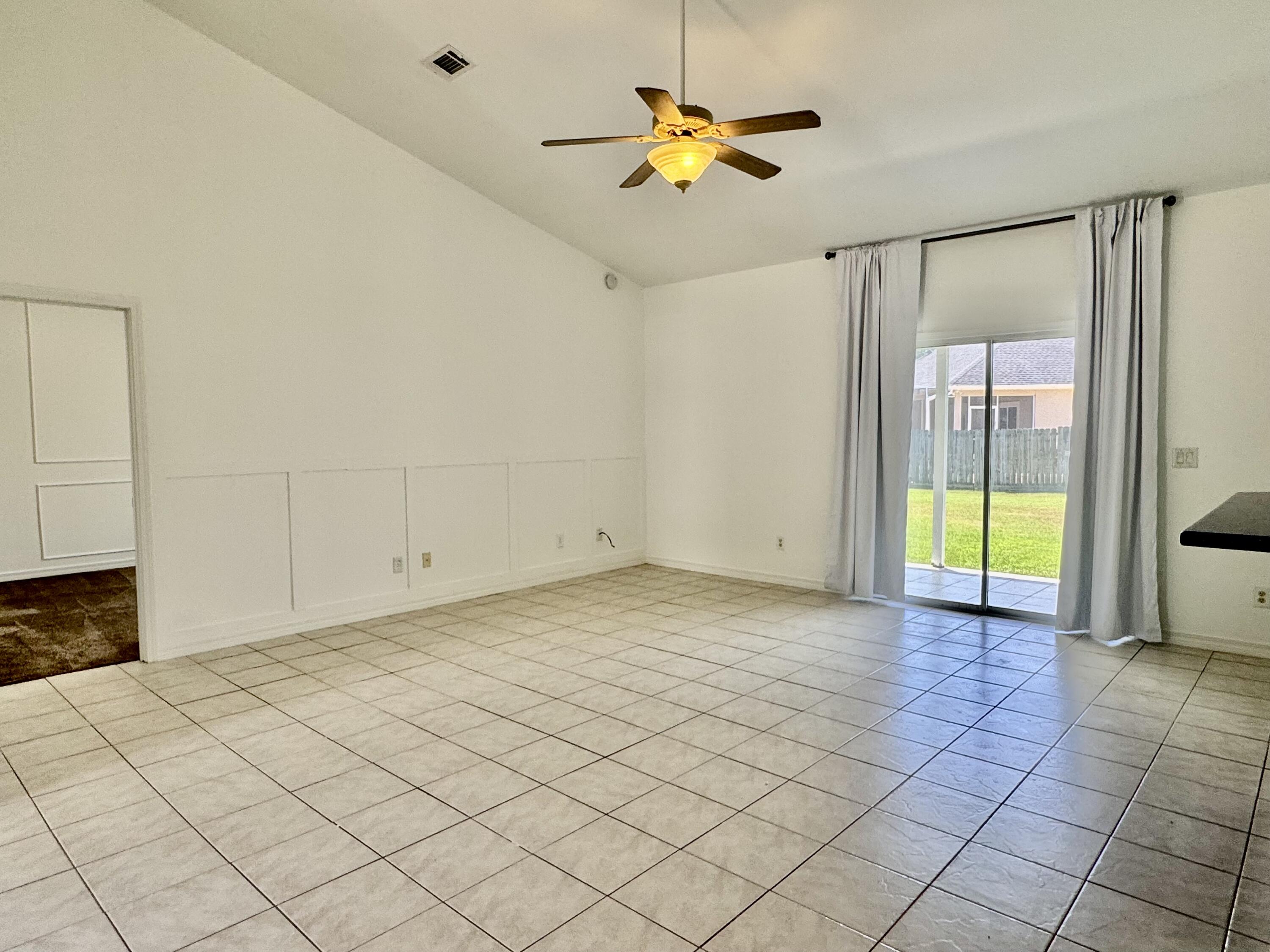 Emerald Walk (Aka Flamingo Village) - Residential Lease