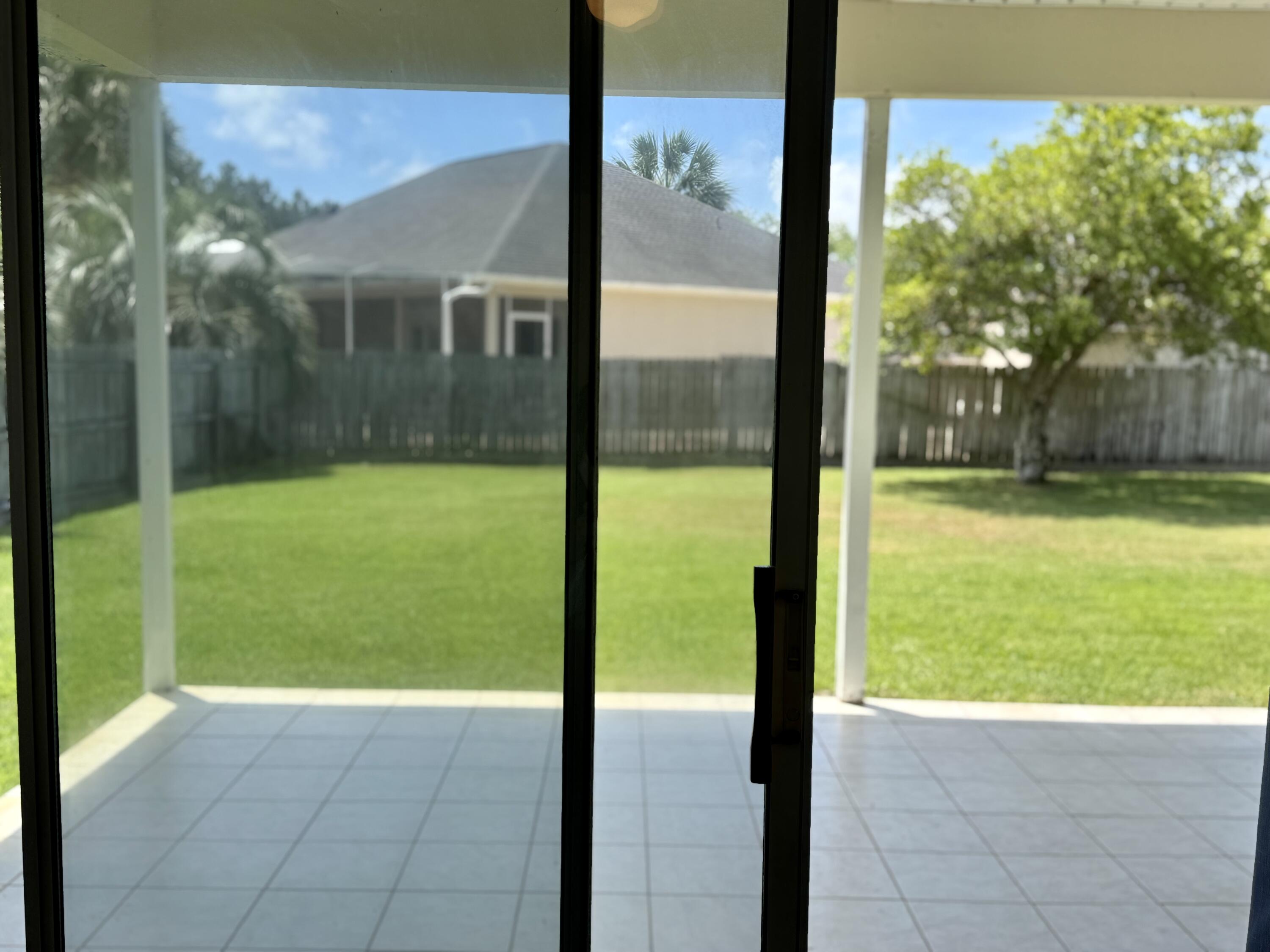 Emerald Walk (Aka Flamingo Village) - Residential Lease
