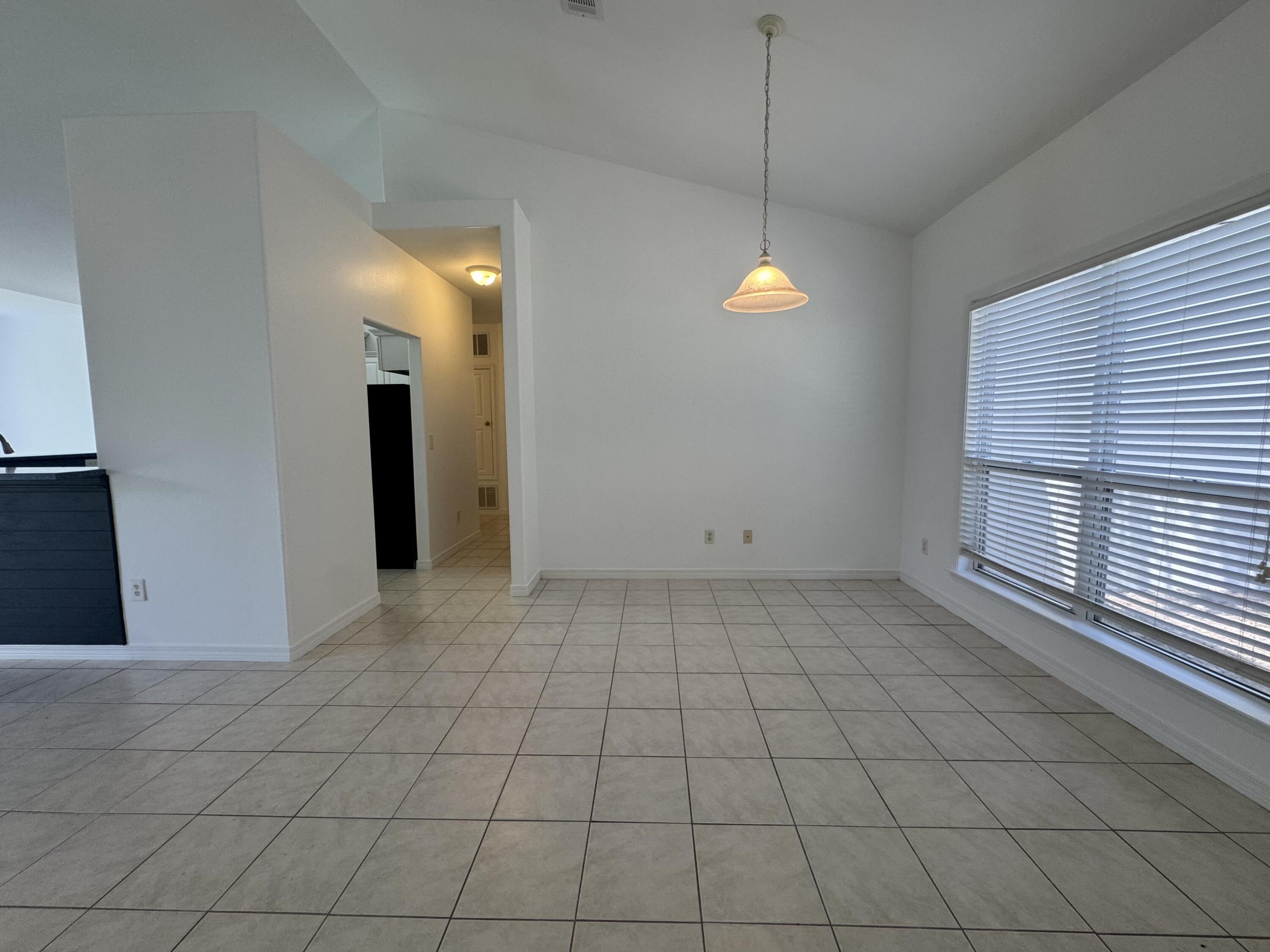 Emerald Walk (Aka Flamingo Village) - Residential Lease