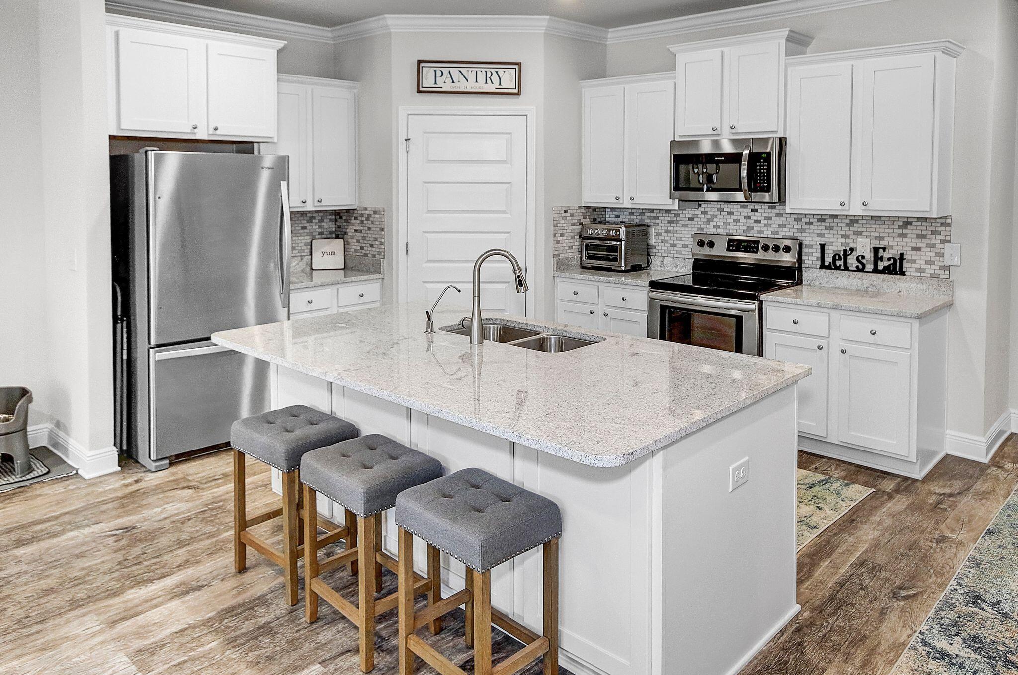 HAMMOCK BAY - Residential