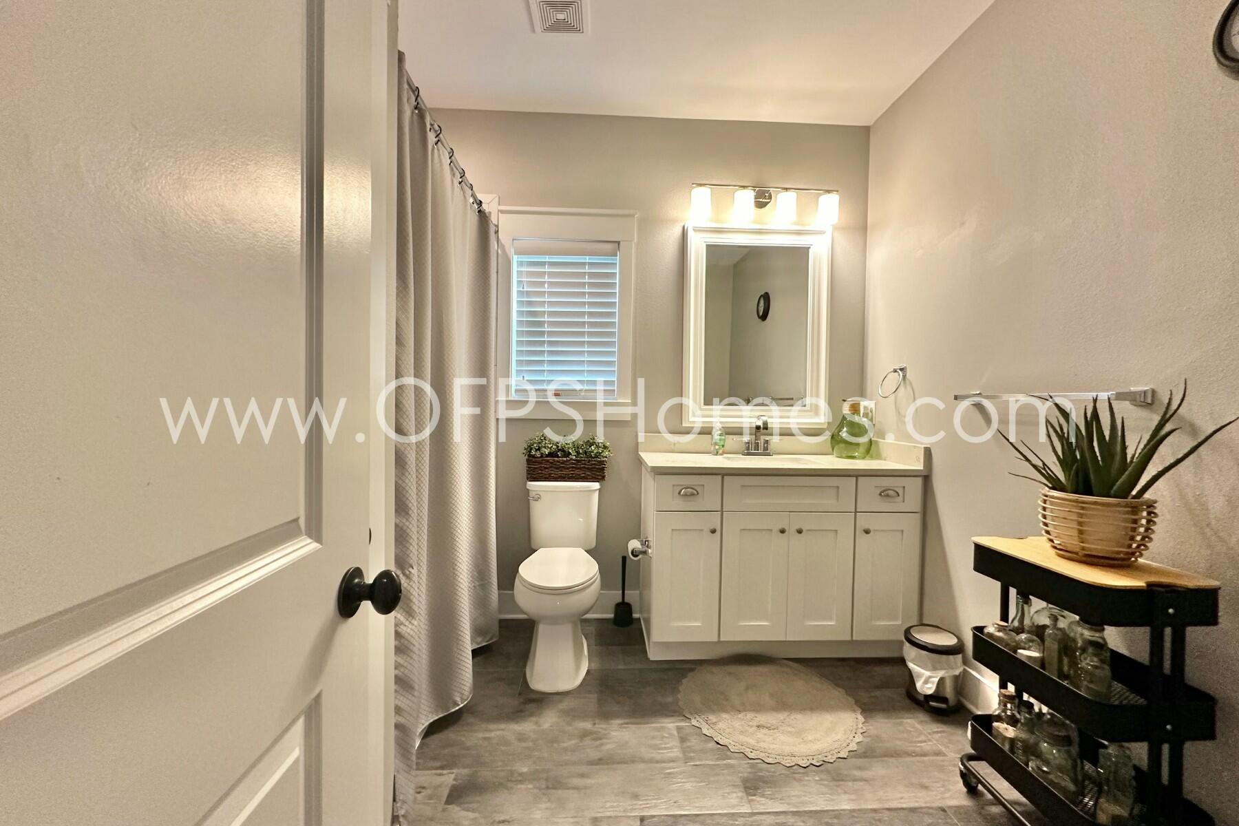 NAVARRE S/D 1ST ADDN - Residential Lease