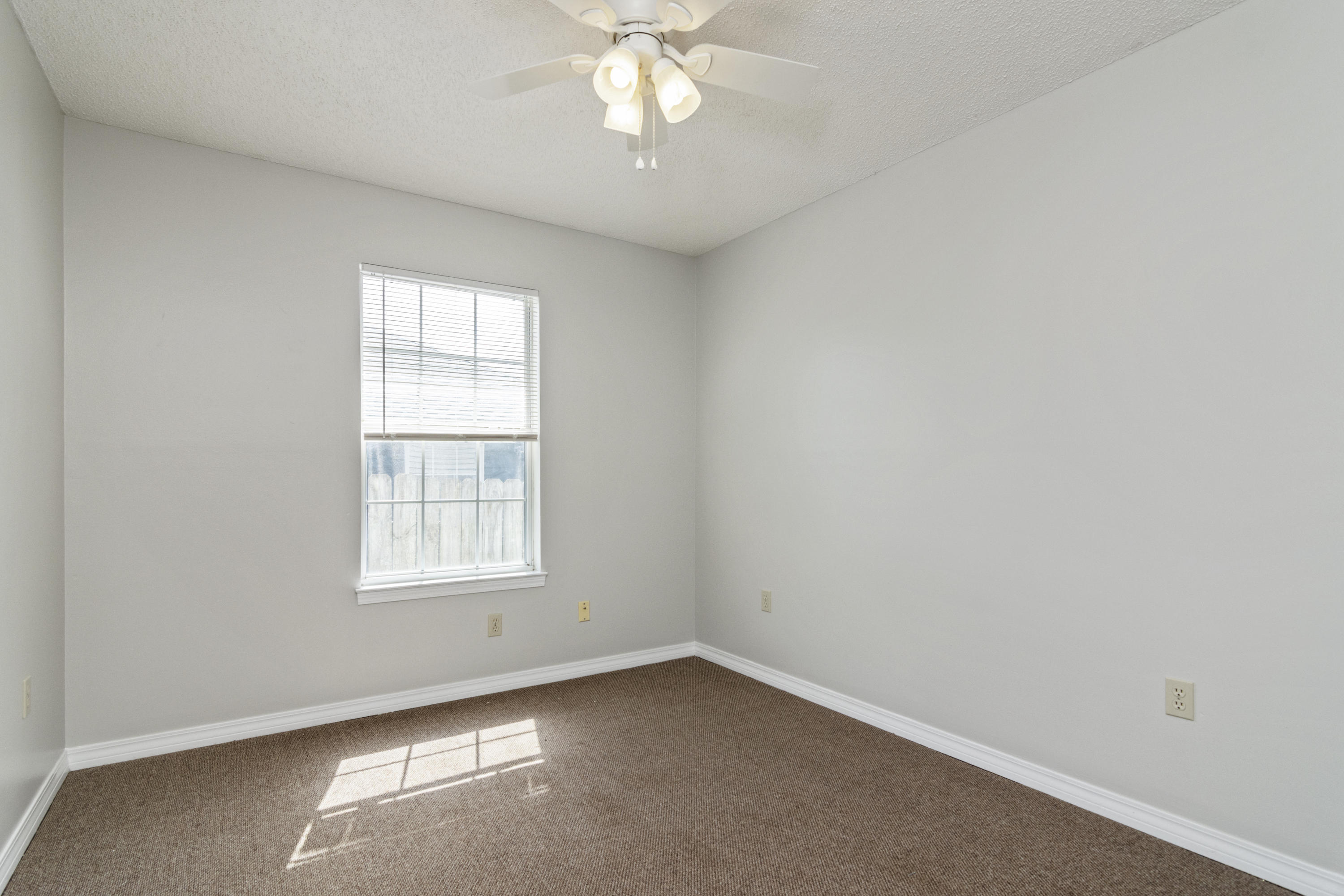 SOUTHVIEW ESTATES - Residential Lease