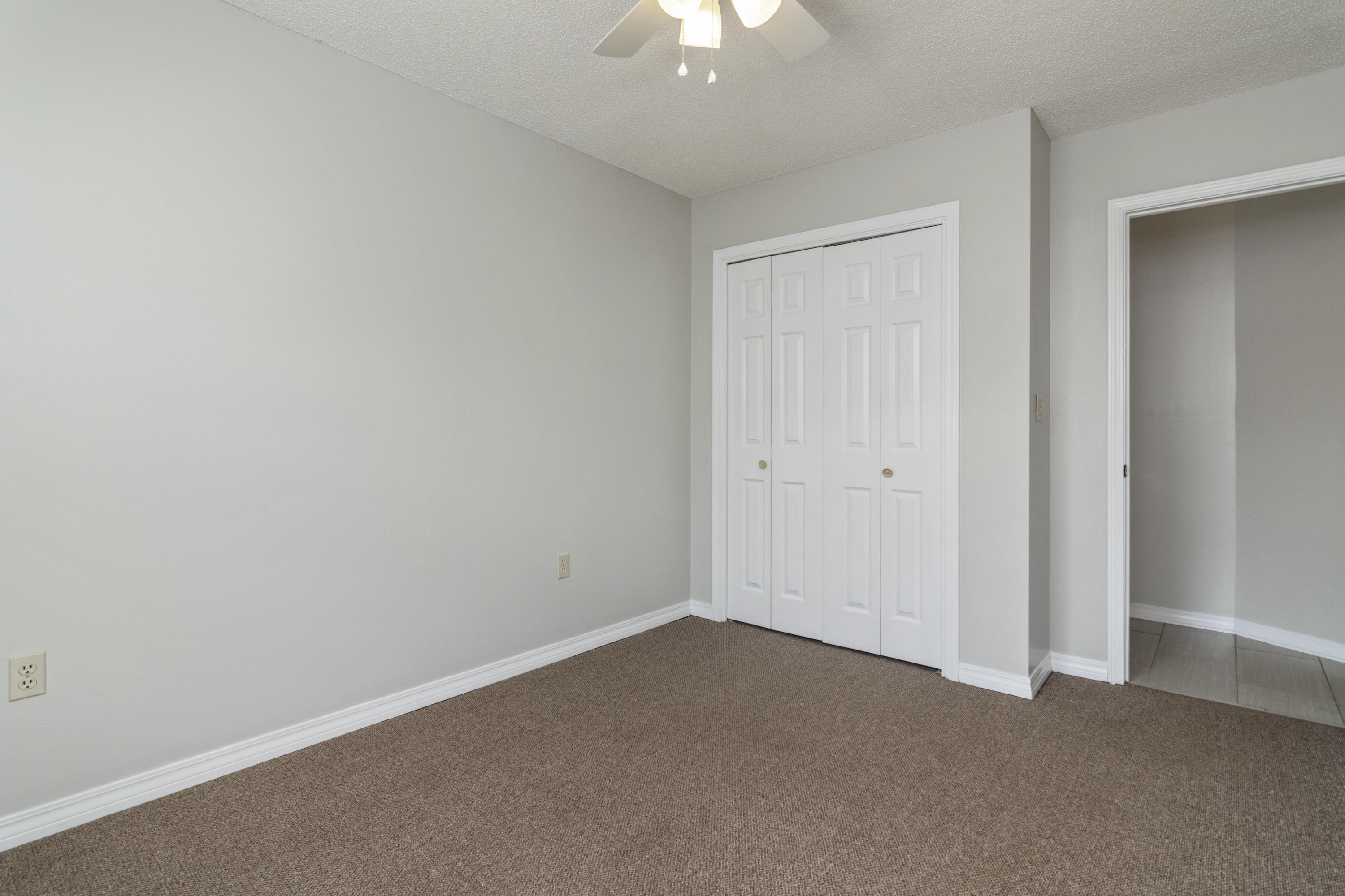 SOUTHVIEW ESTATES - Residential Lease