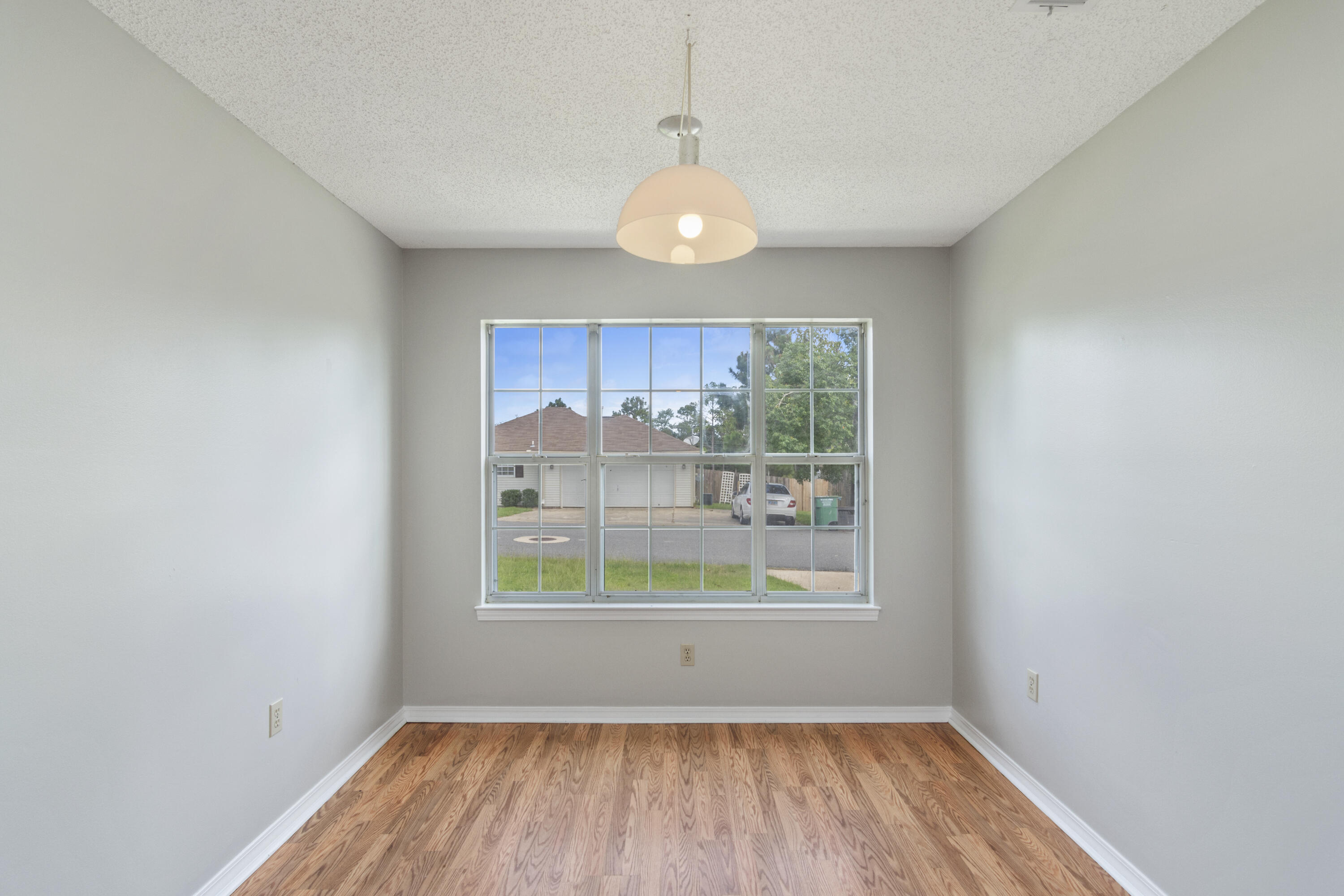 SOUTHVIEW ESTATES - Residential Lease