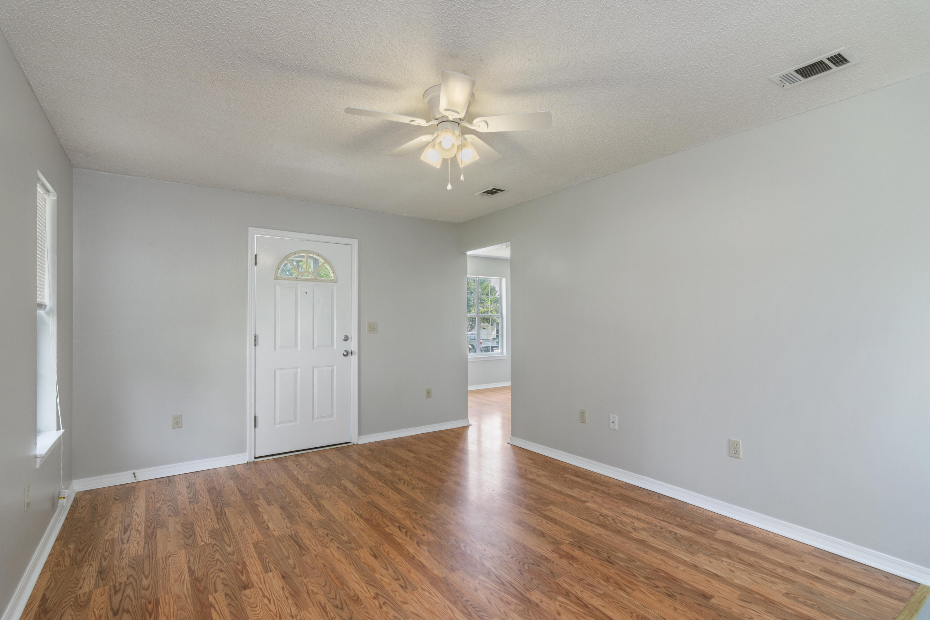 SOUTHVIEW ESTATES - Residential Lease